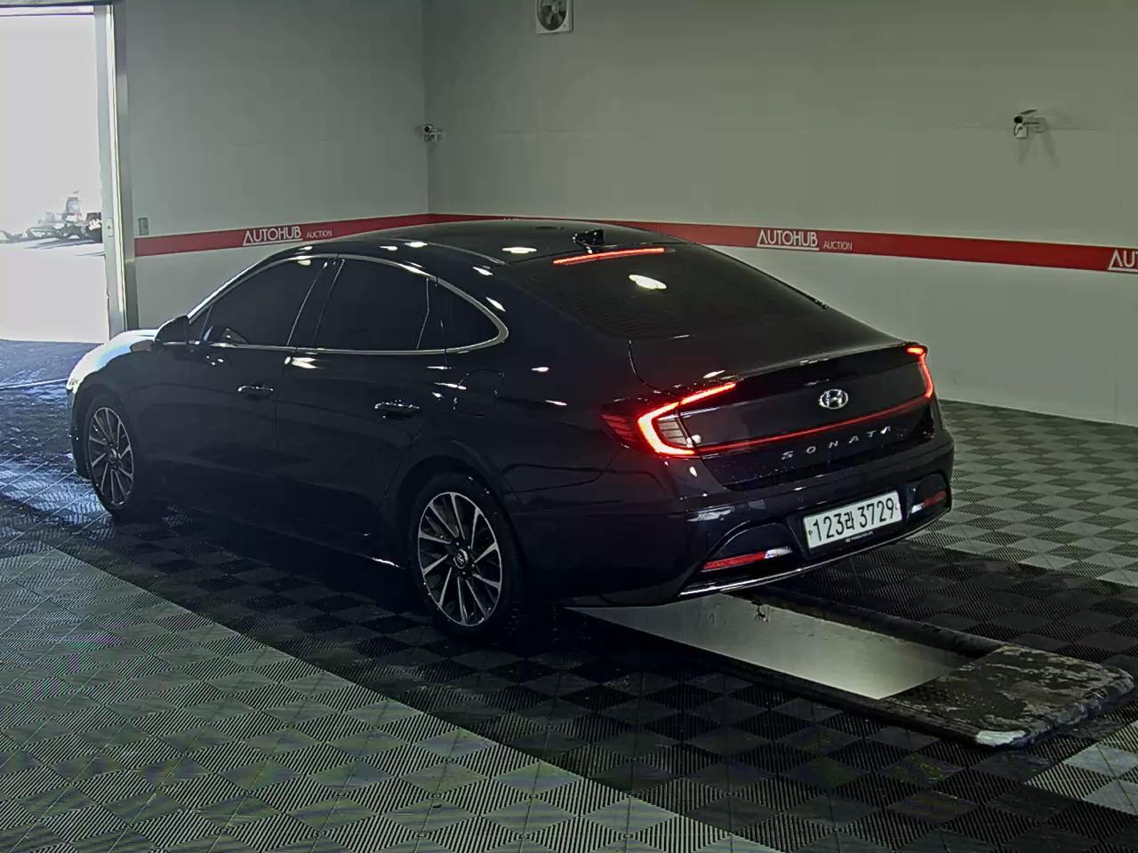 Hyundai Sonata 2020 - Image 5