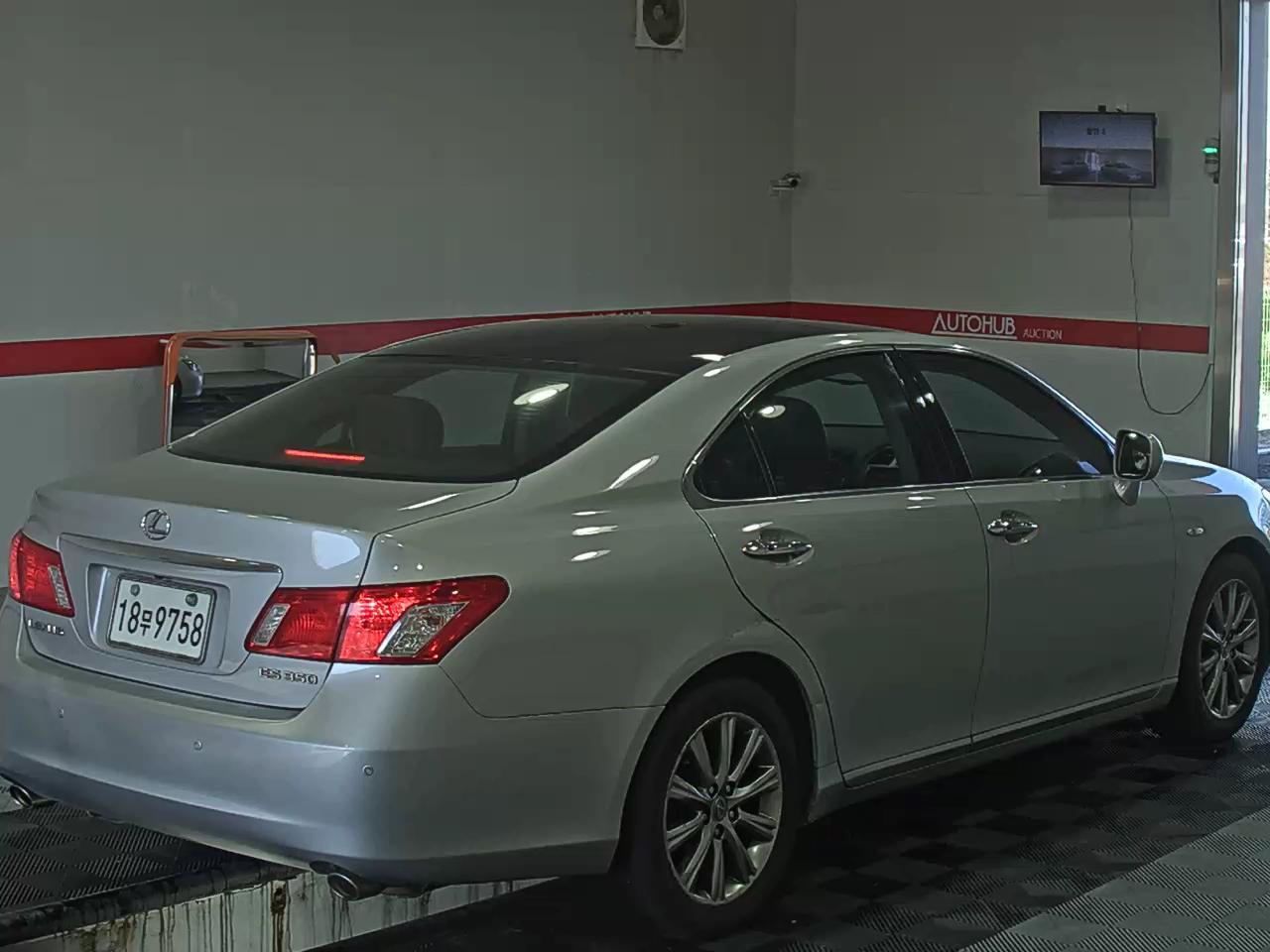 Lexus ES - 4