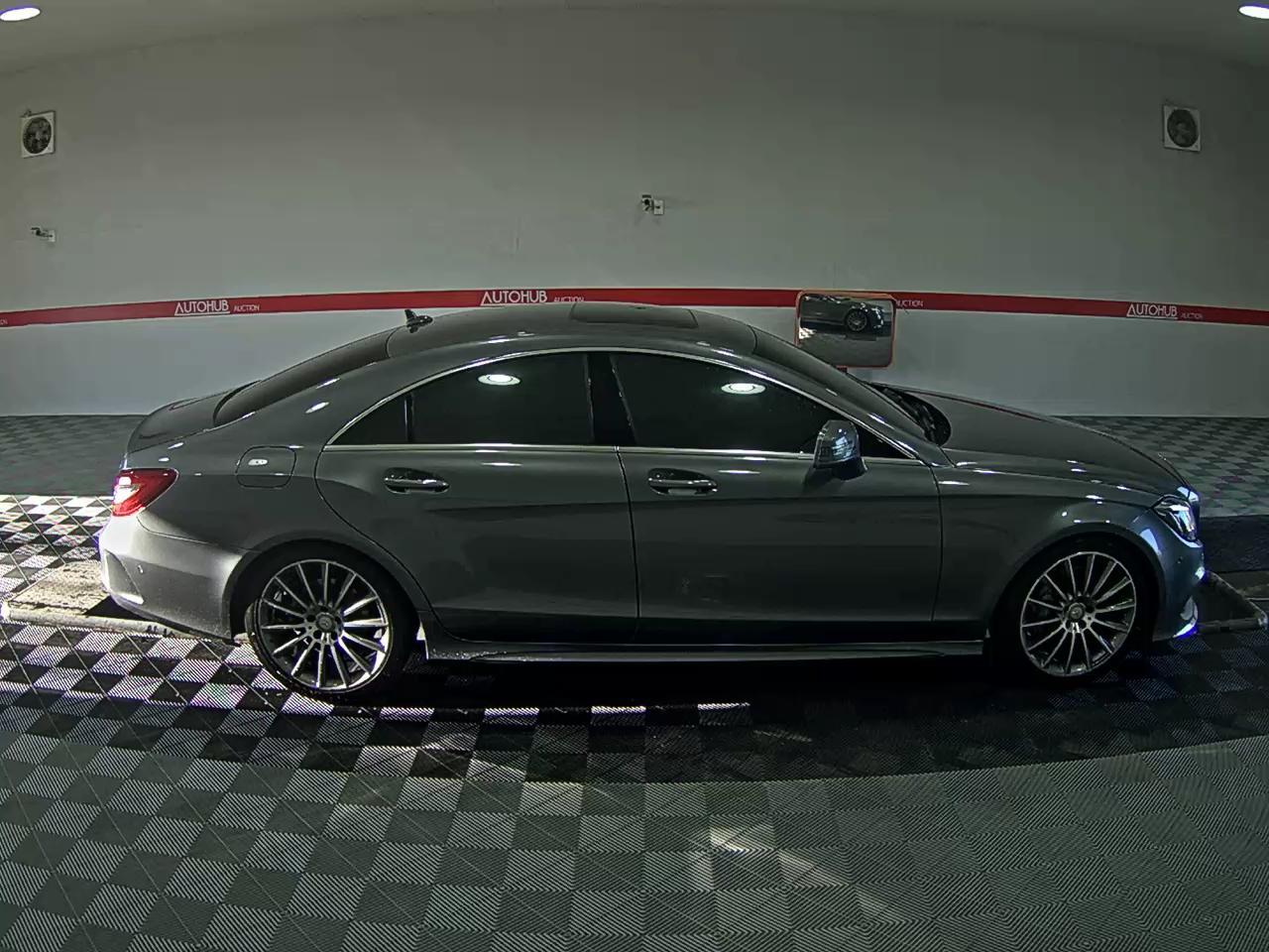مرسيدس بنز CLS - 3