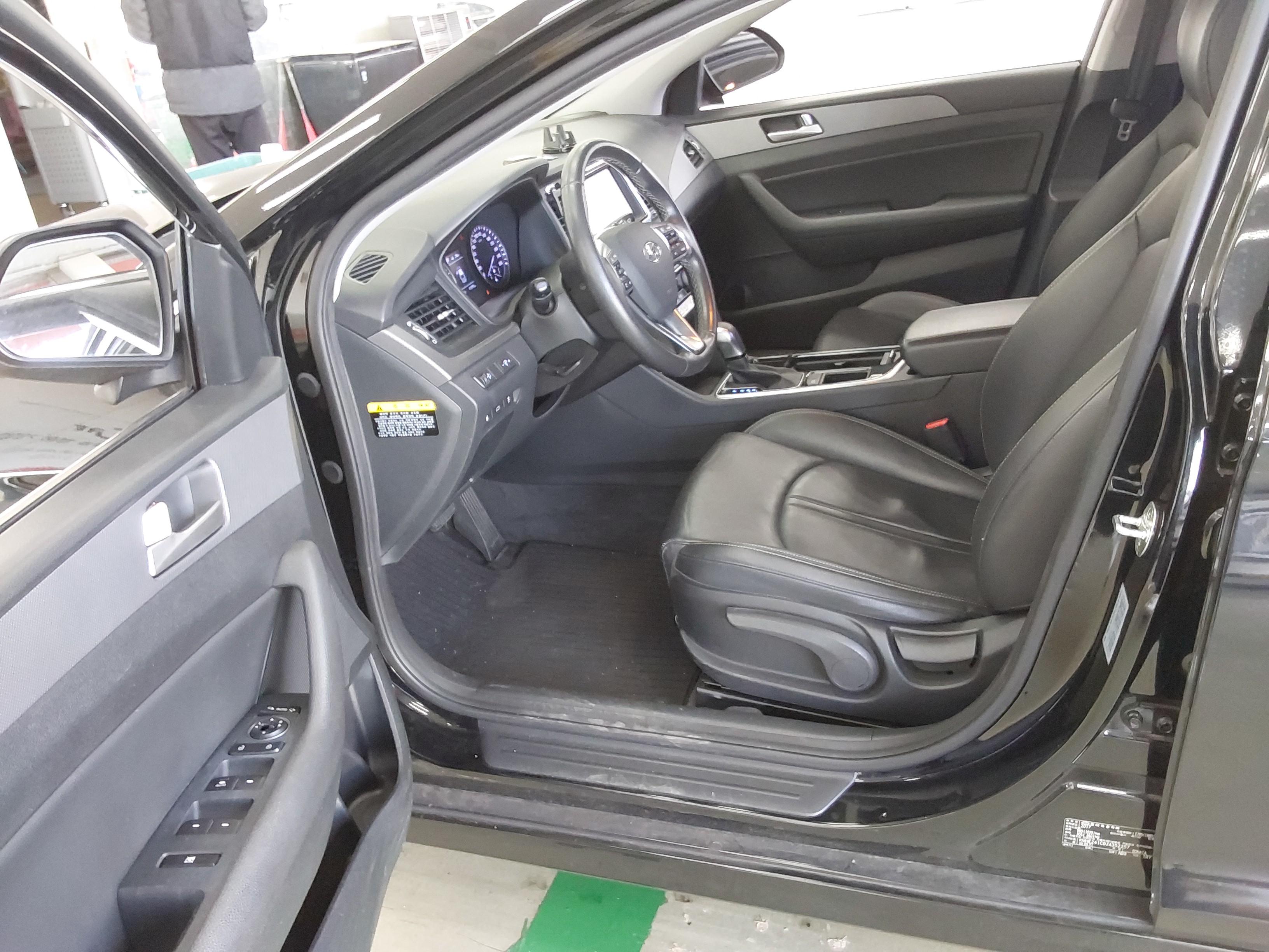 Hyundai Sonata 2018 - Image 9
