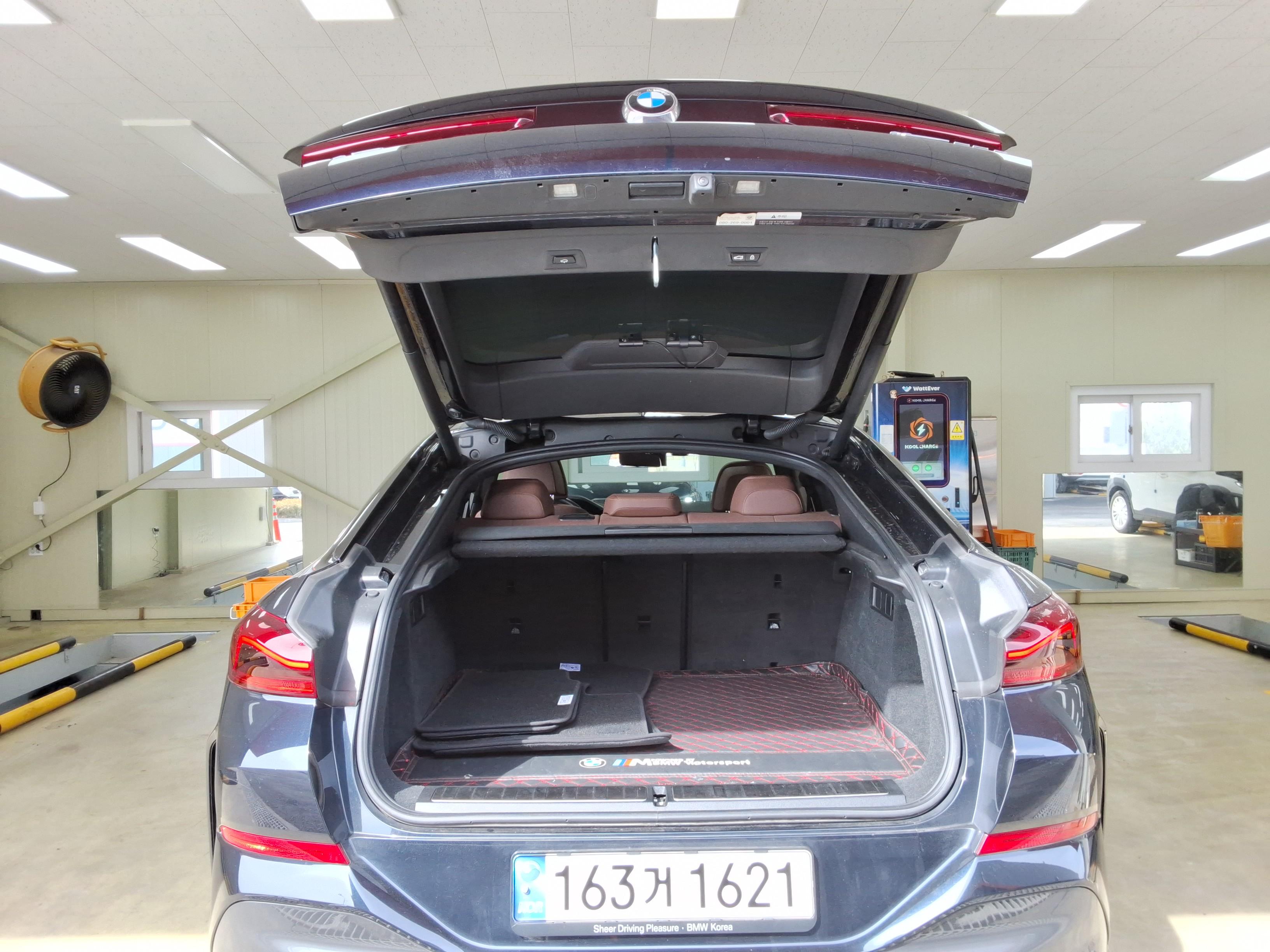 BMW X6 - 12