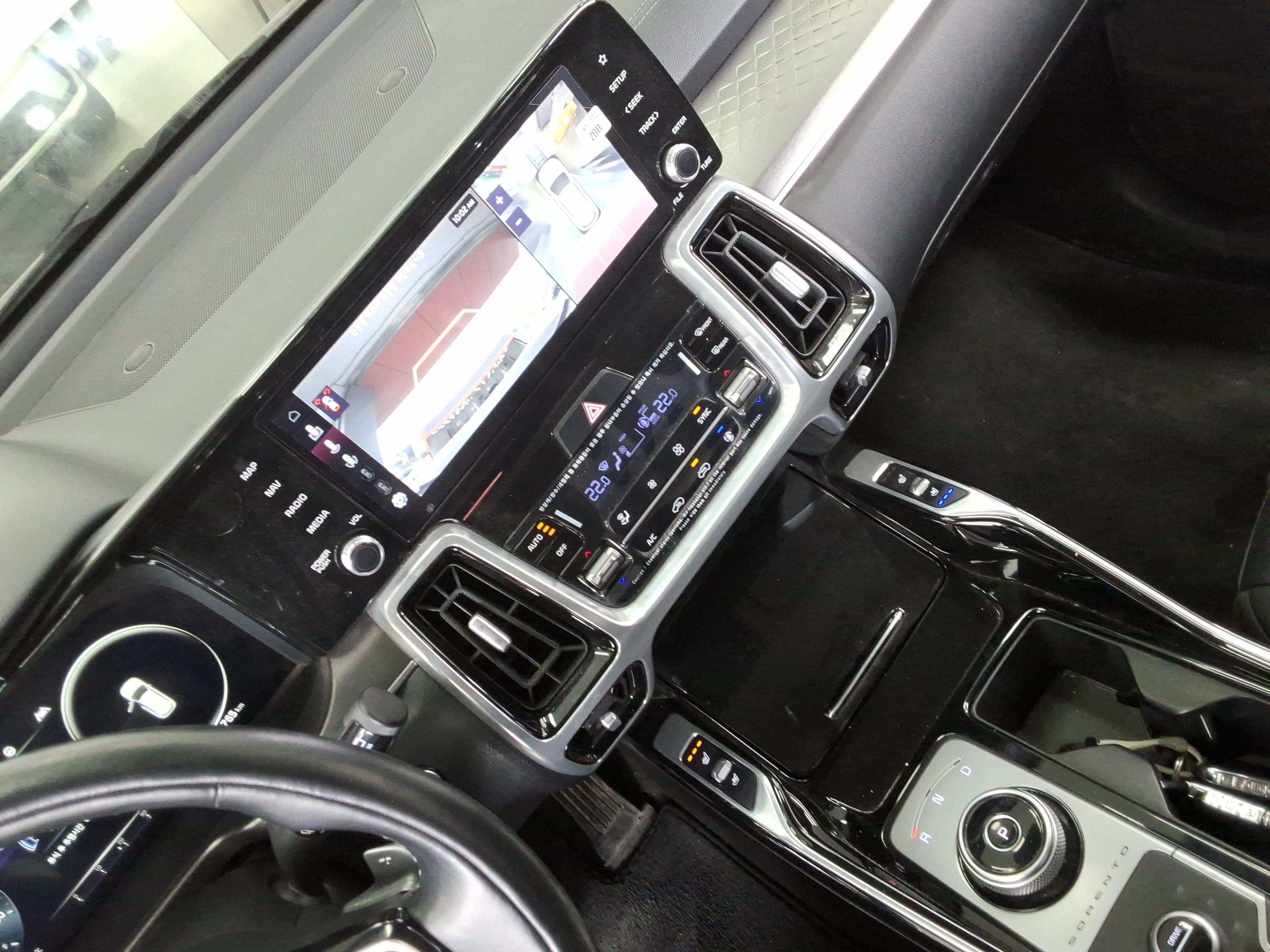 كيا سورينتو 2022 - صورة 16