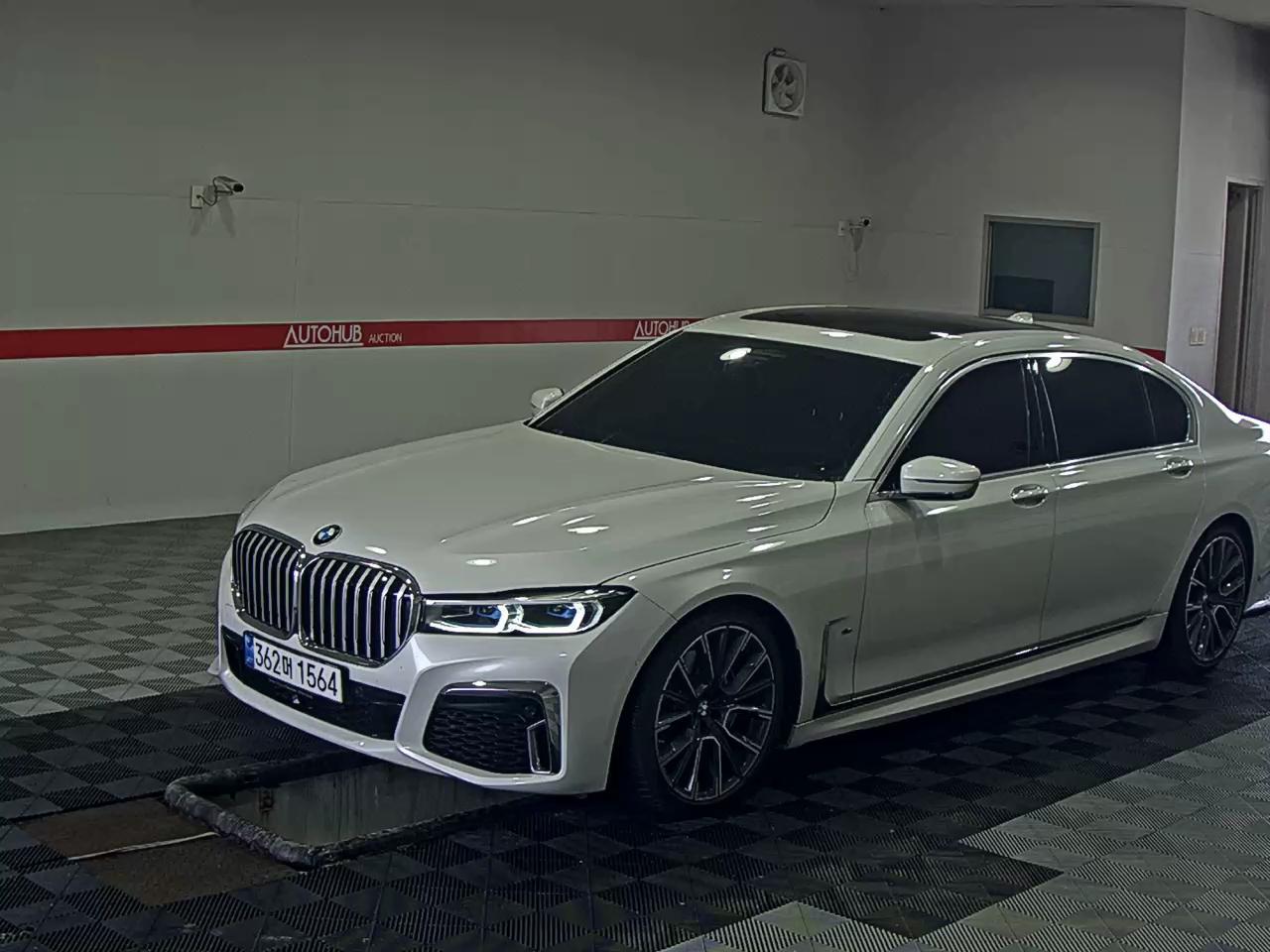 بي إم دبليو الفئة 7