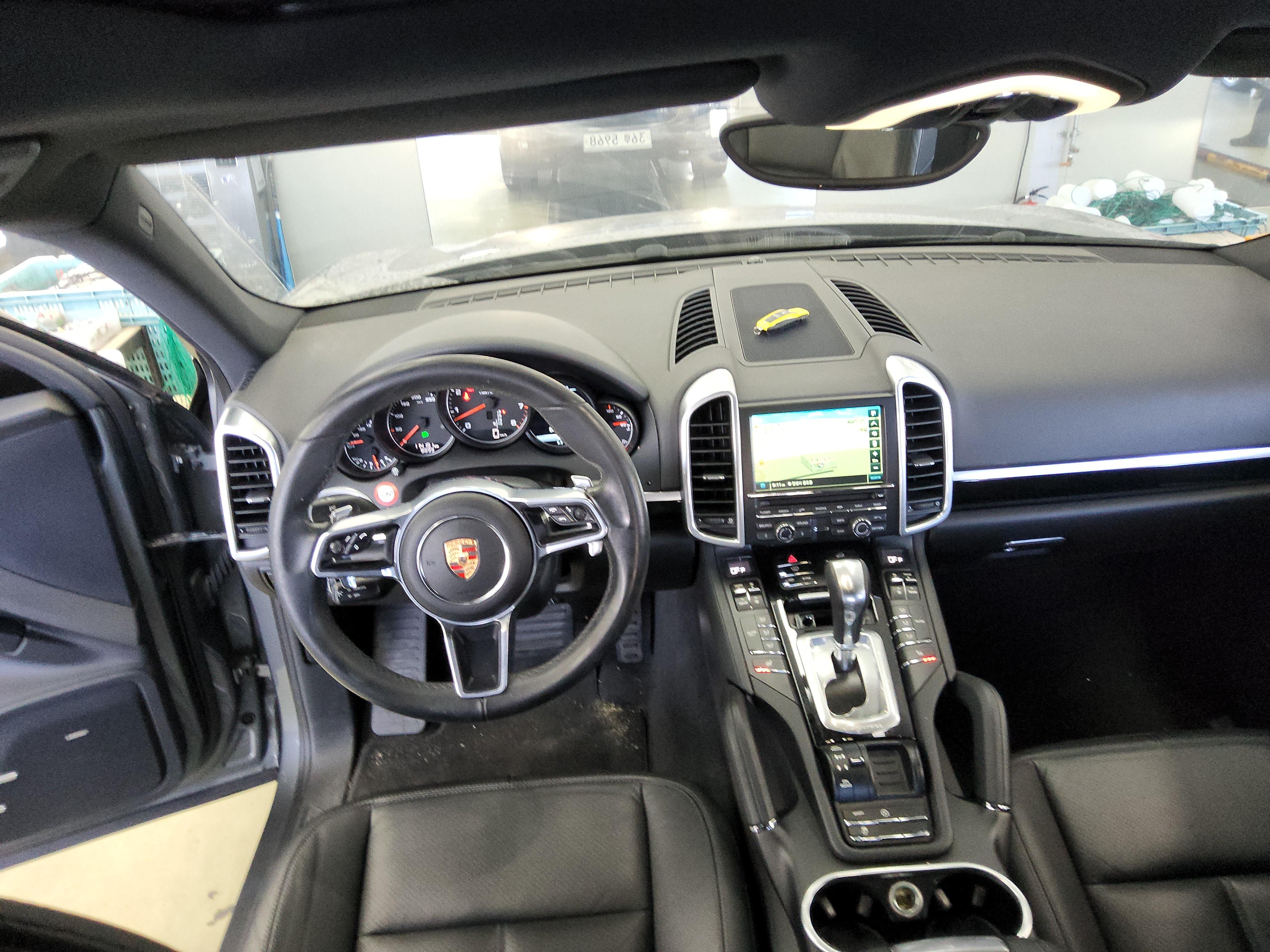 PORSCHE 카이엔 2016 - 이미지 10