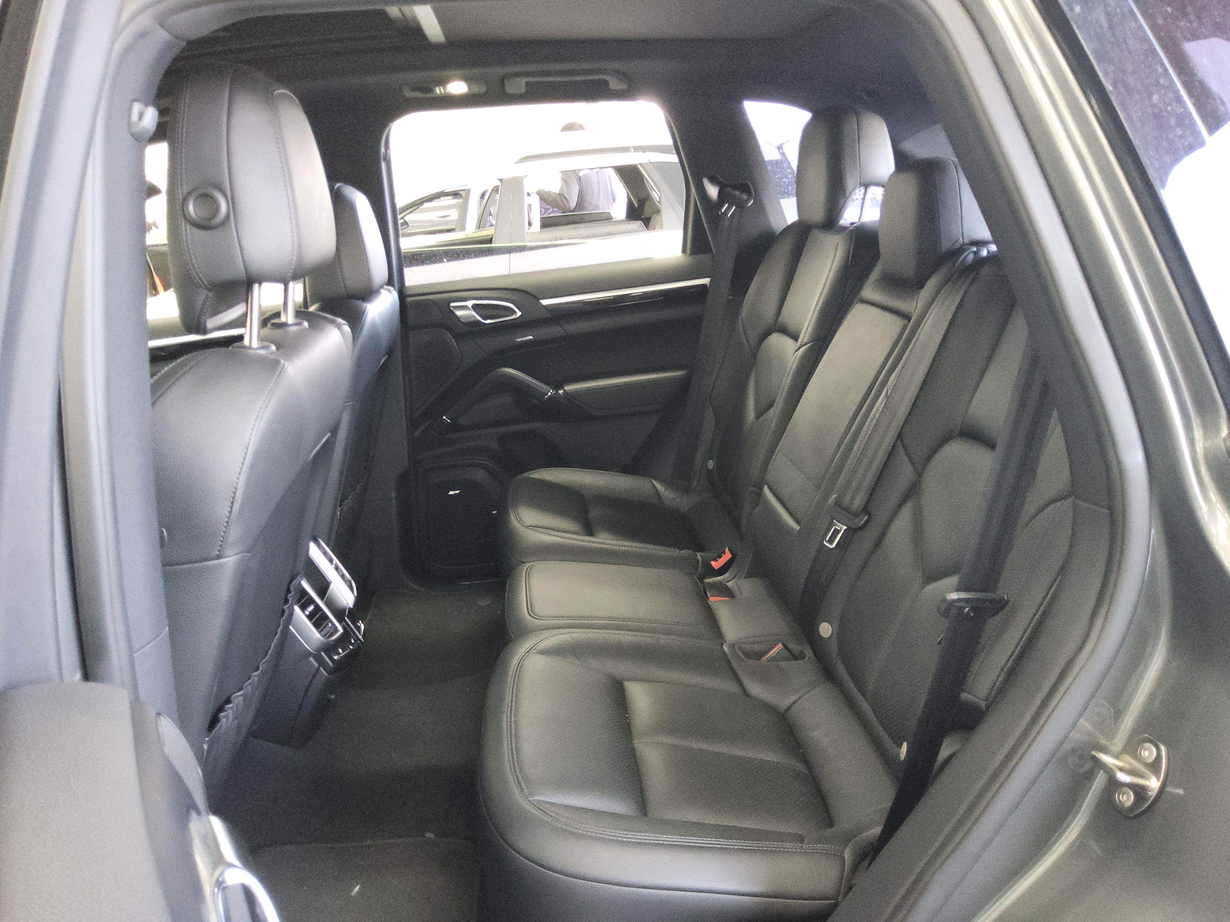 PORSCHE 카이엔 2016 - 이미지 11