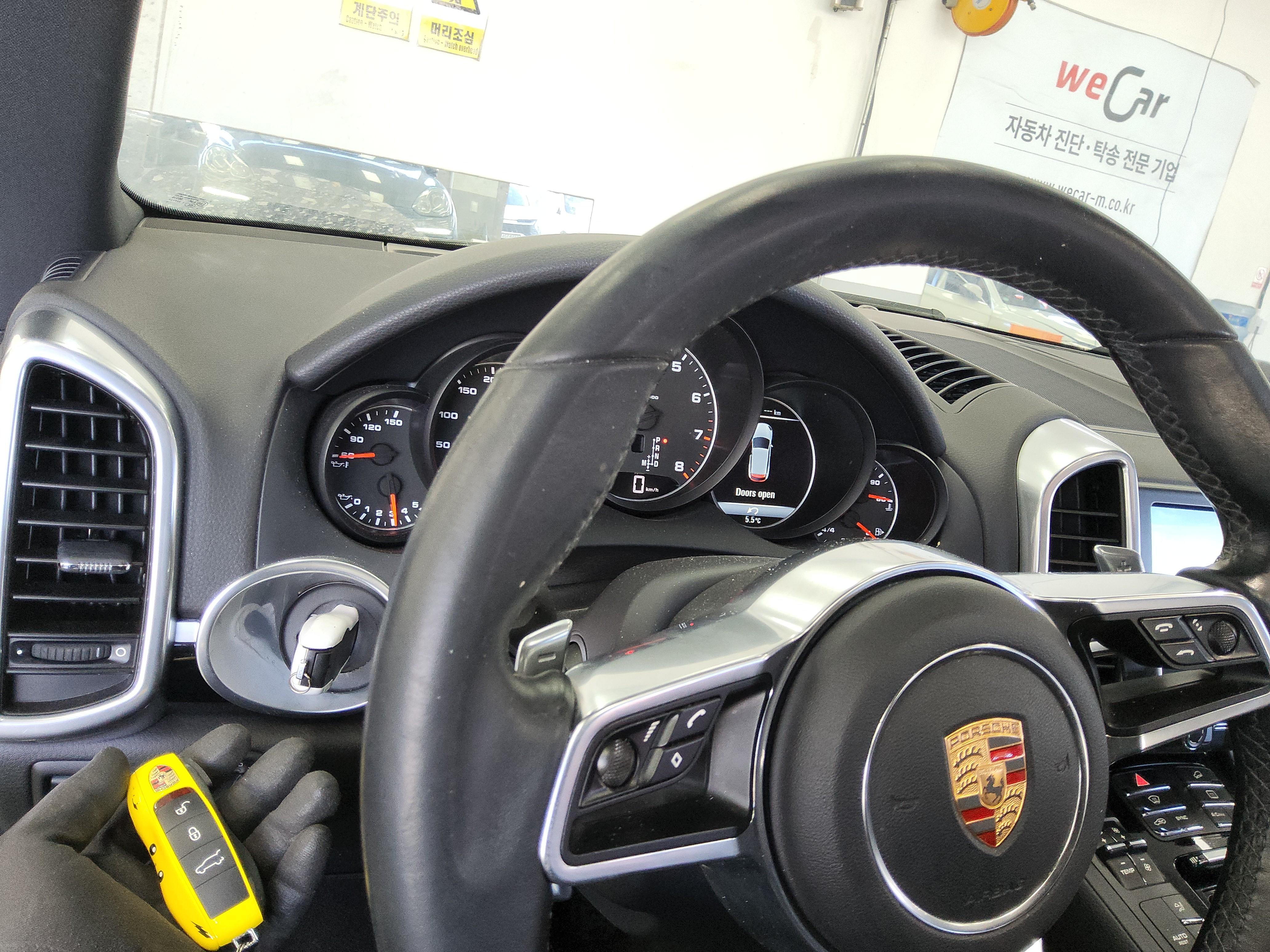 PORSCHE 카이엔 2016 - 이미지 16