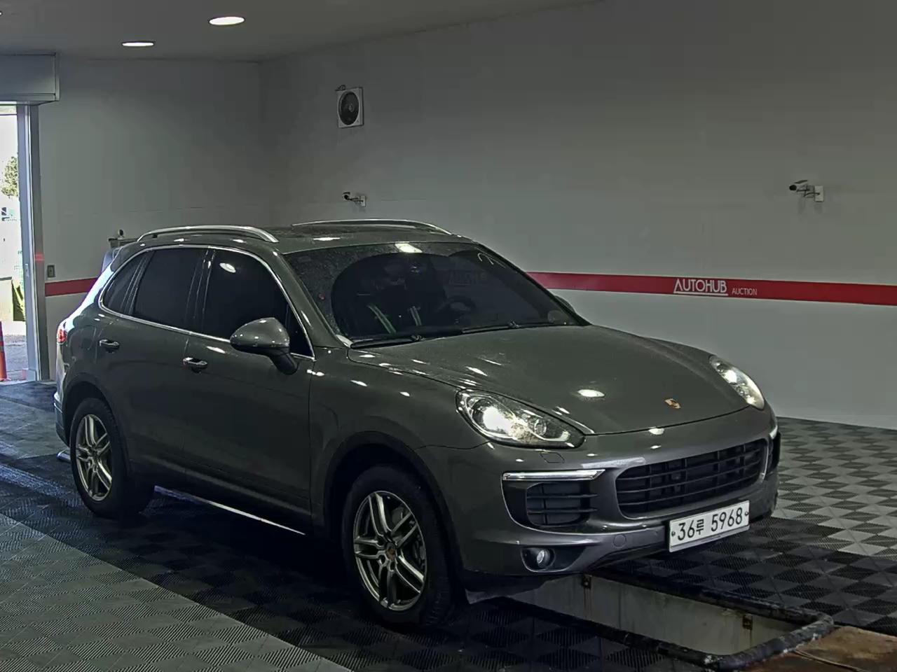 PORSCHE 카이엔 2016 - 이미지 2