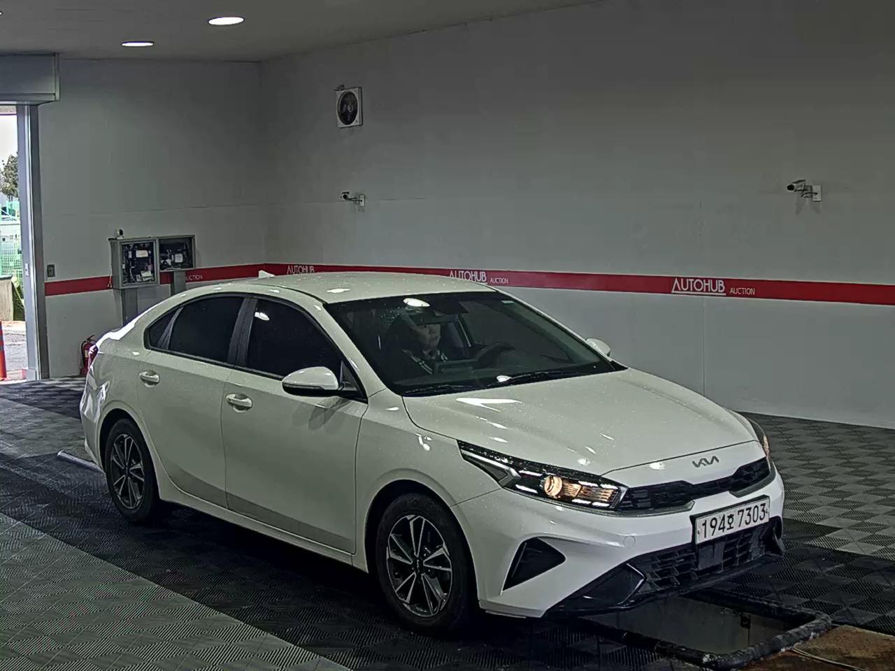 Kia K3 2022 - Image 2