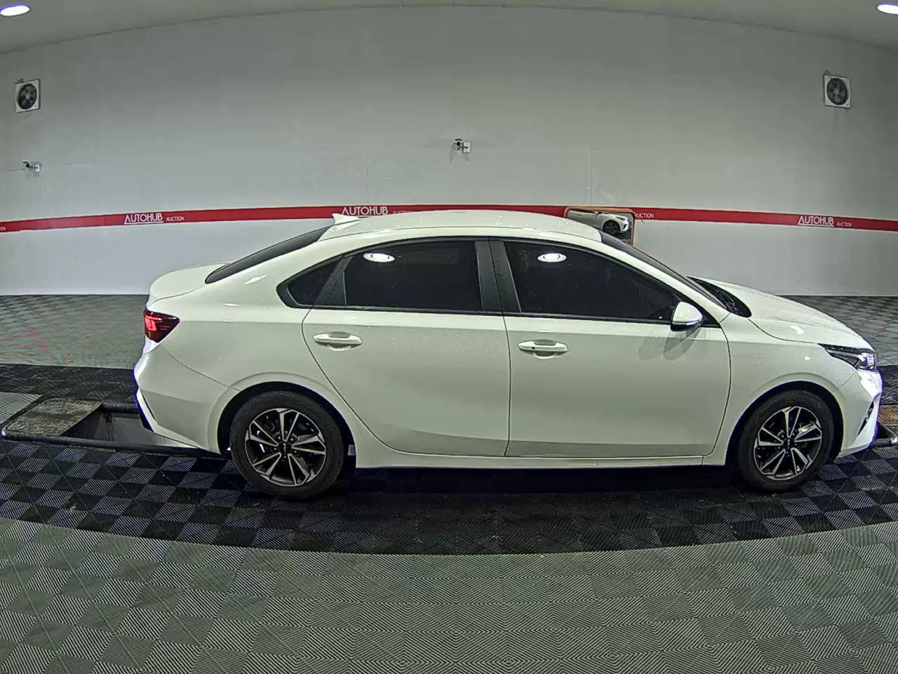 Kia K3 2022 - Image 3