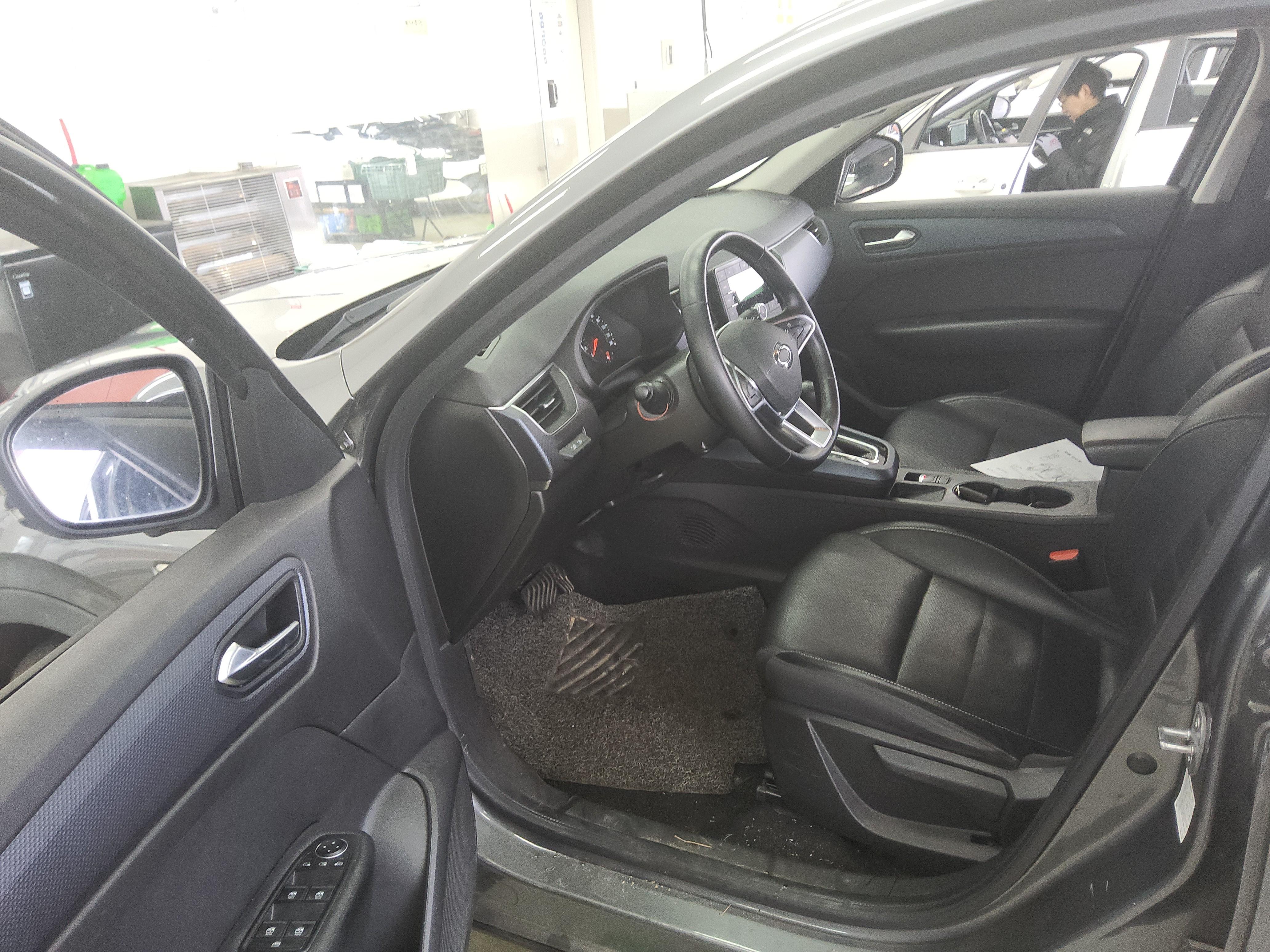 Renault Samsung XM3 2021 - Image 9