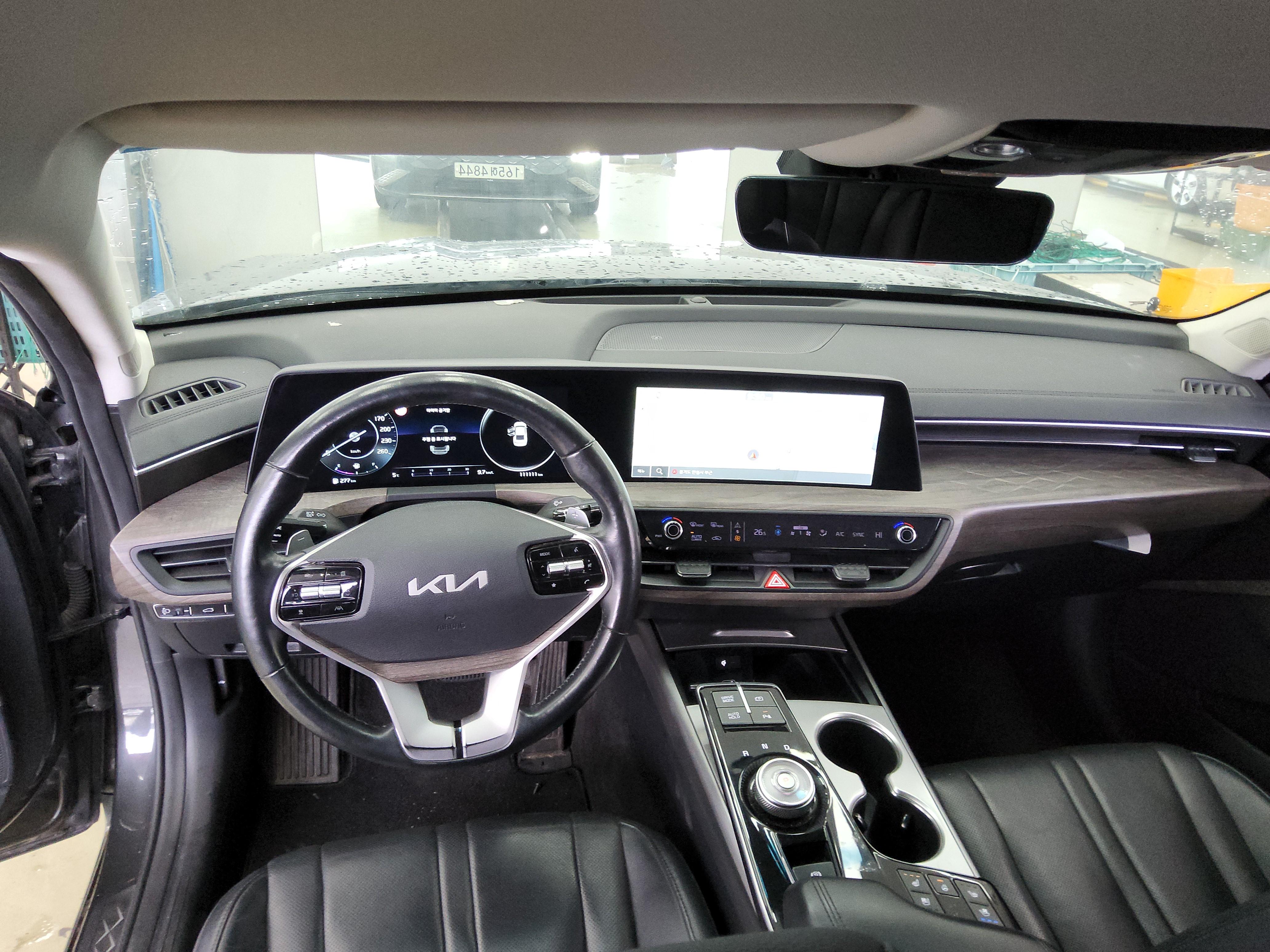 كيا K8 2022 - صورة 10