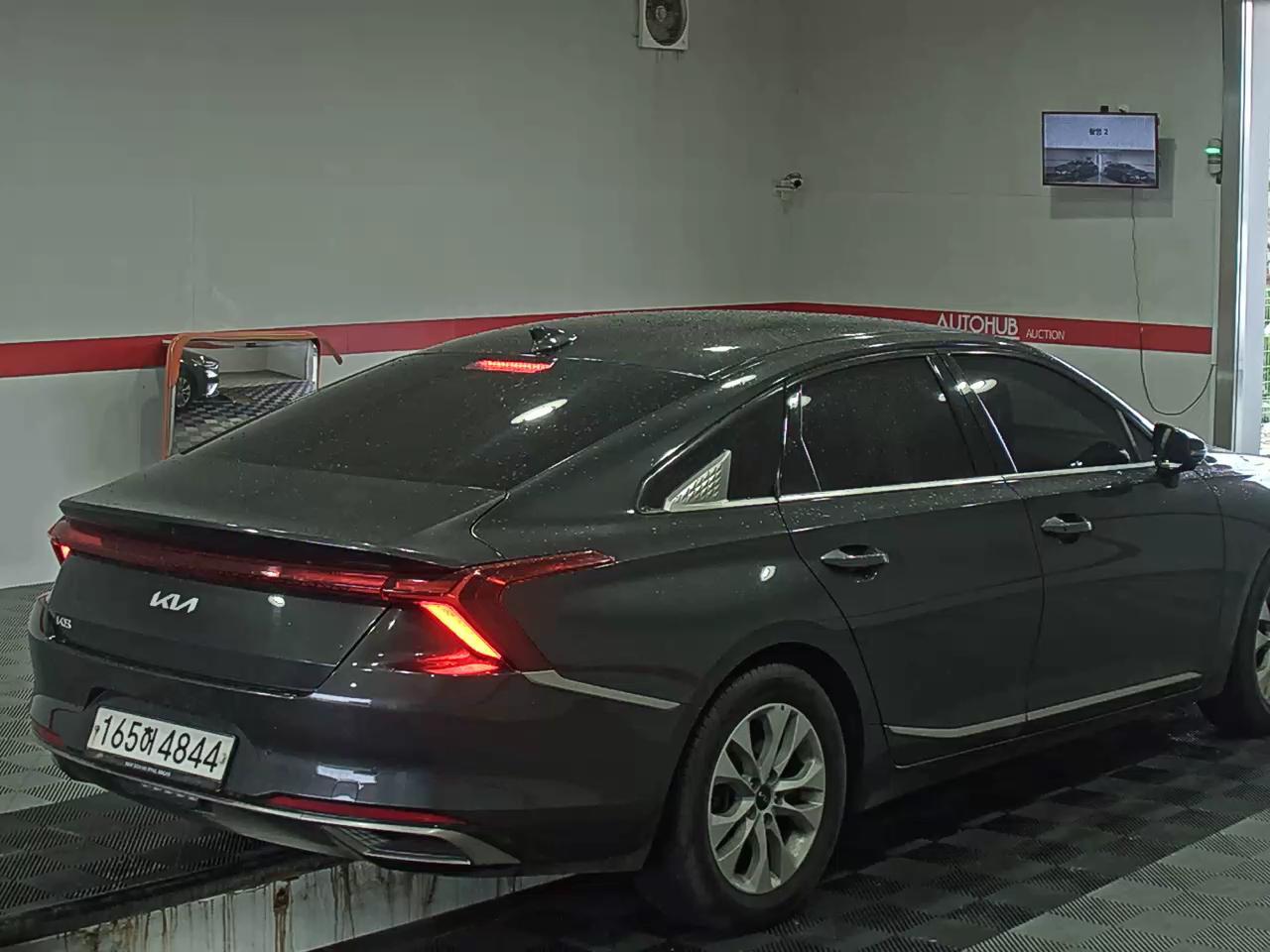 كيا K8 2022 - صورة 4
