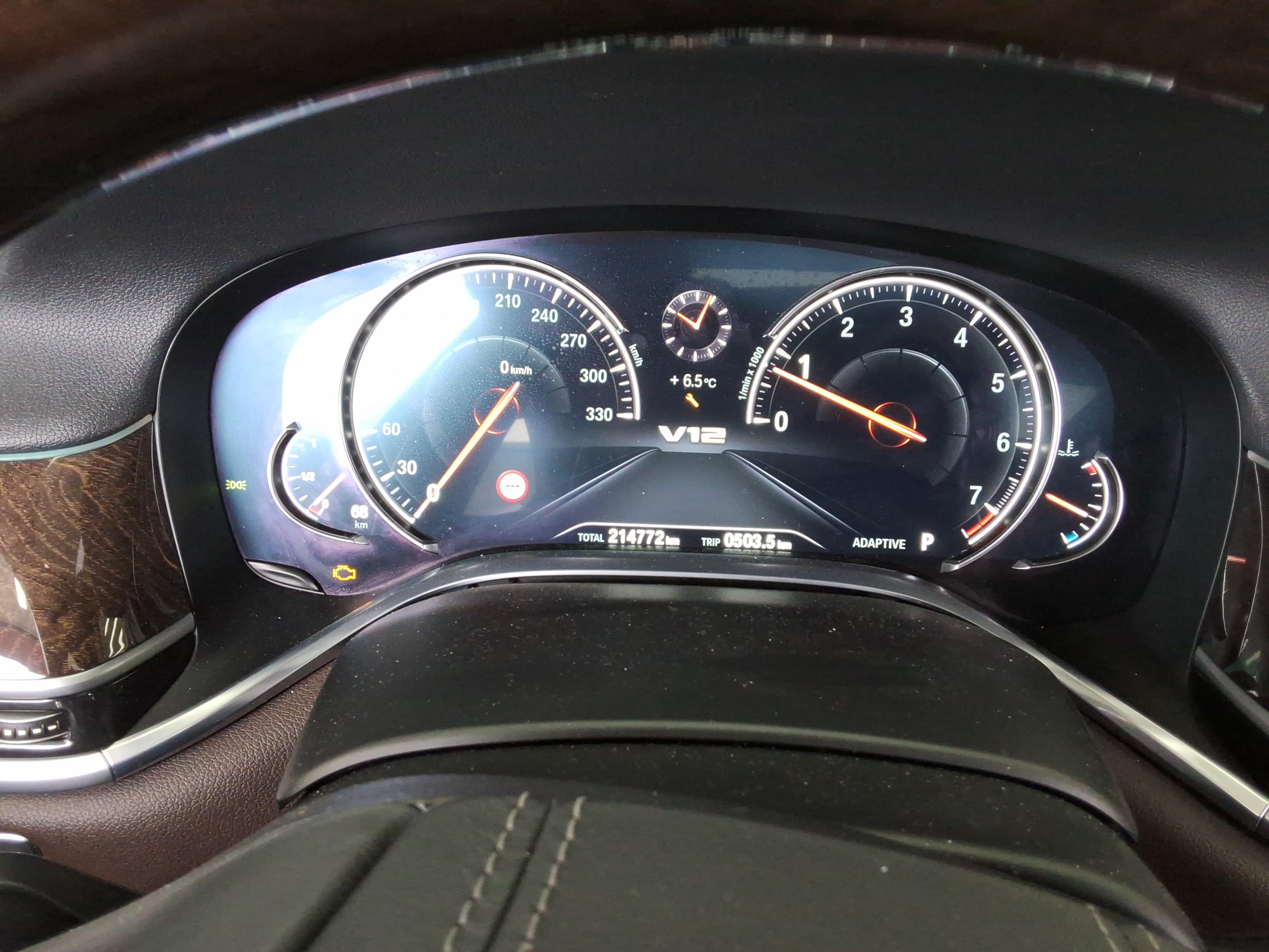 BMW 7 Series - 9