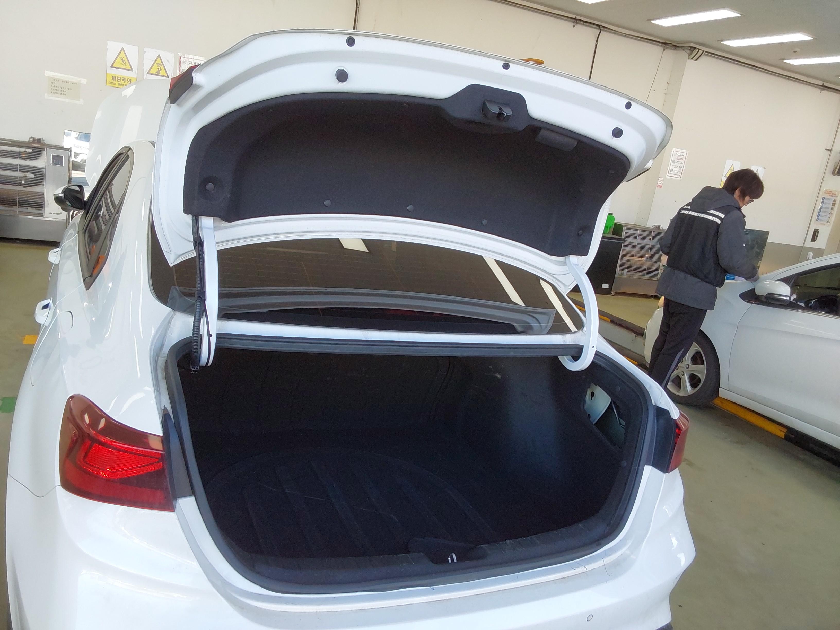 كيا K3 2022 - صورة 12