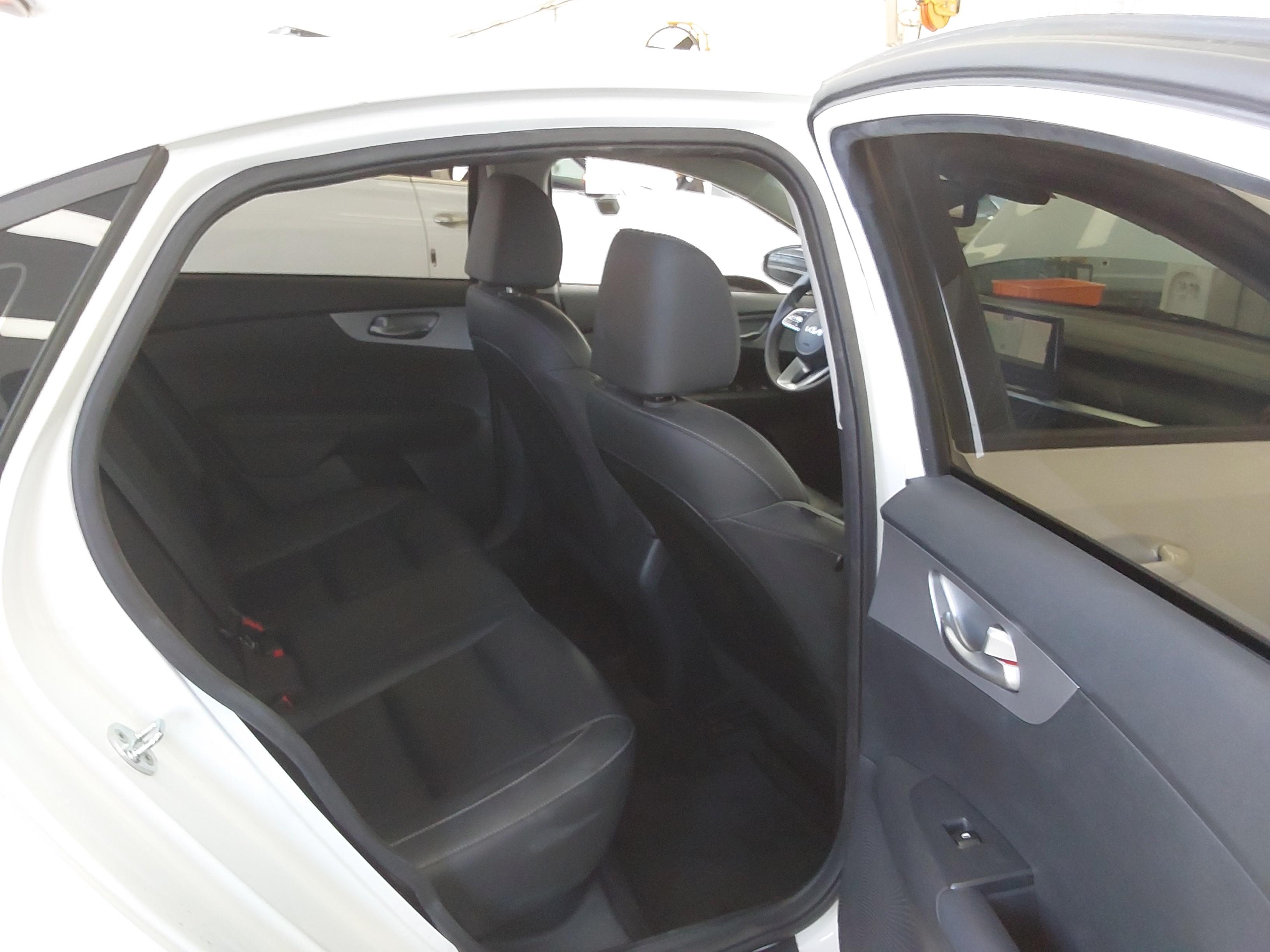 كيا K3 2022 - صورة 13