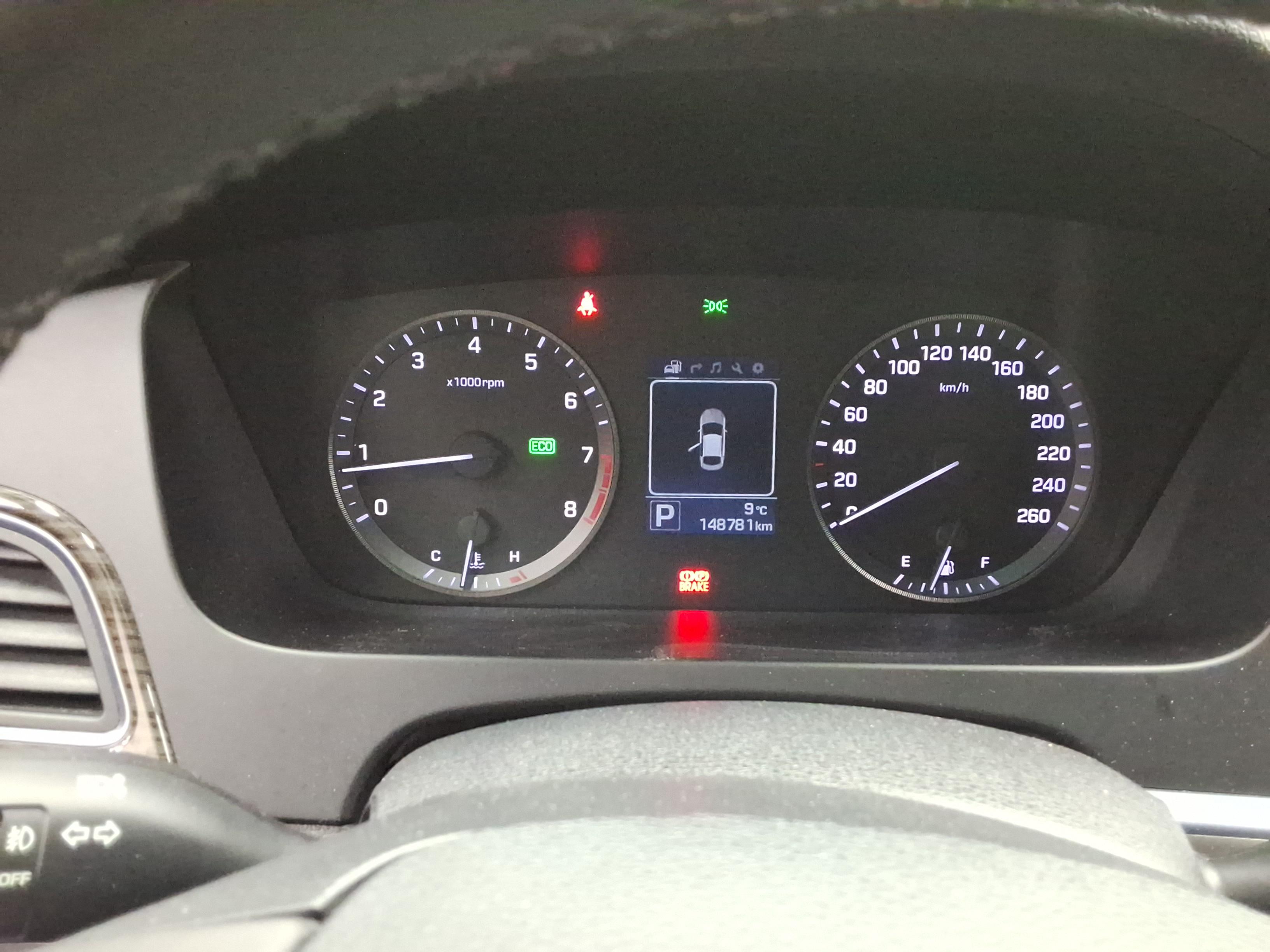 Hyundai Sonata 2015 - Image 8