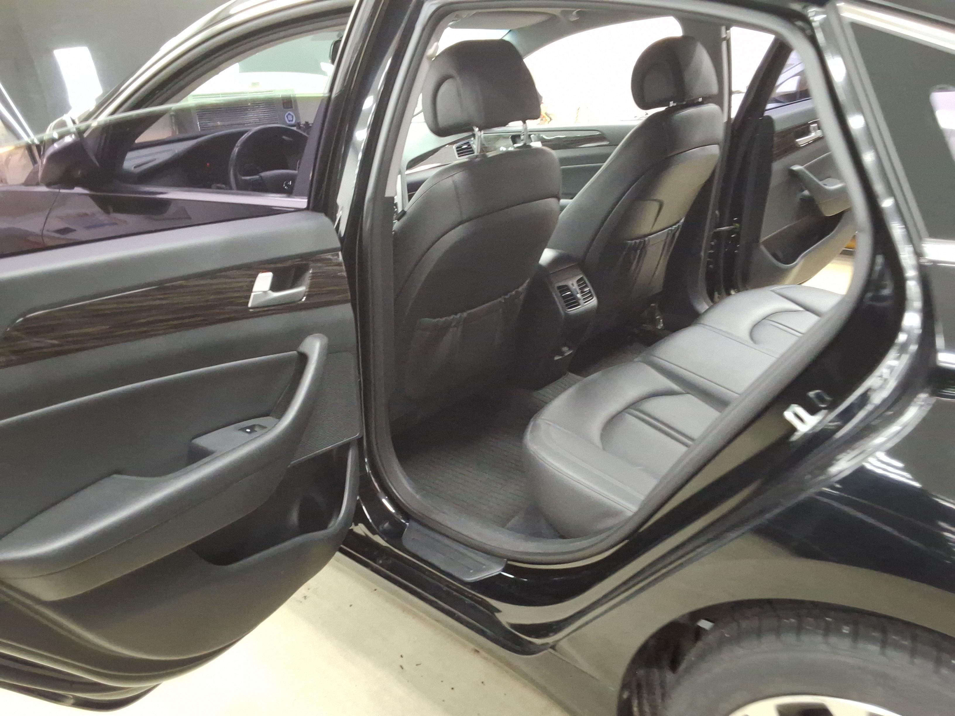 Hyundai Sonata 2015 - Image 10