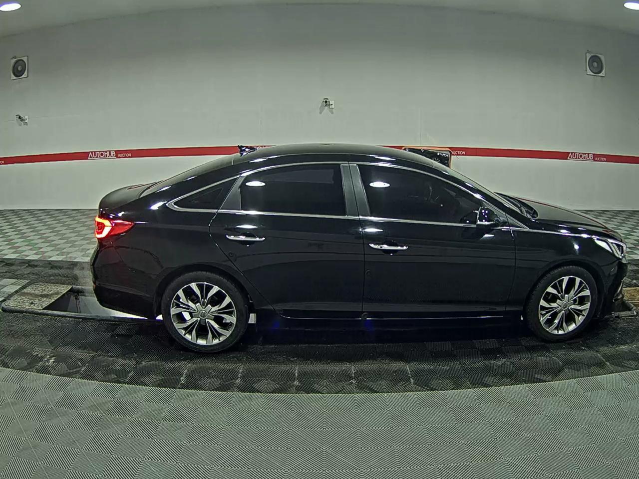 Hyundai Sonata 2015 - Image 3