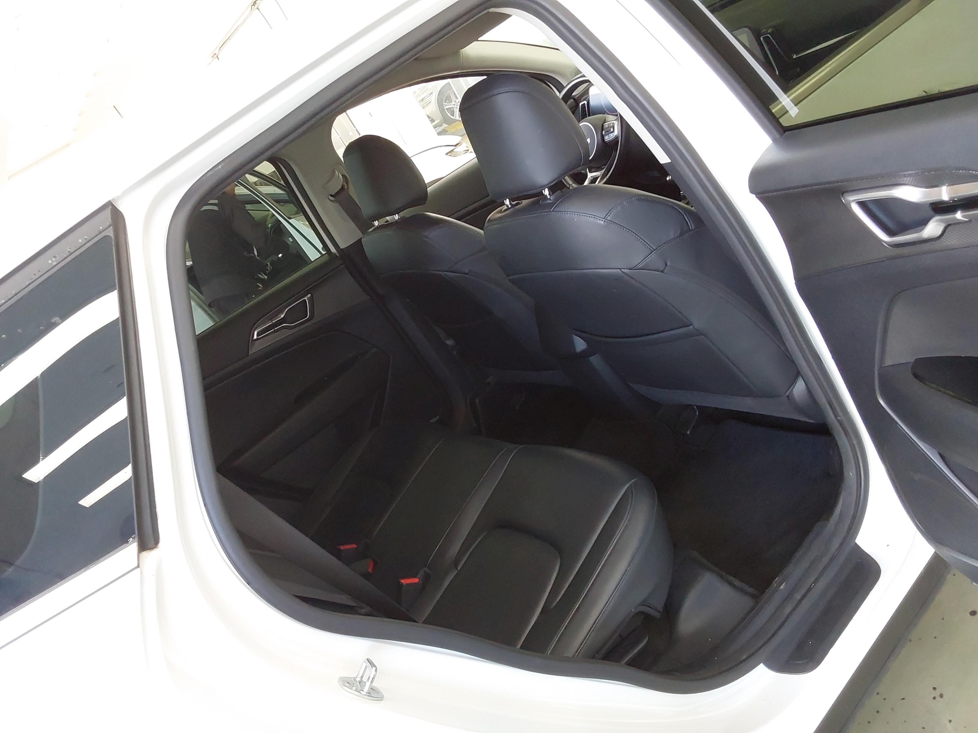 كيا سبورتاج 2022 - صورة 15