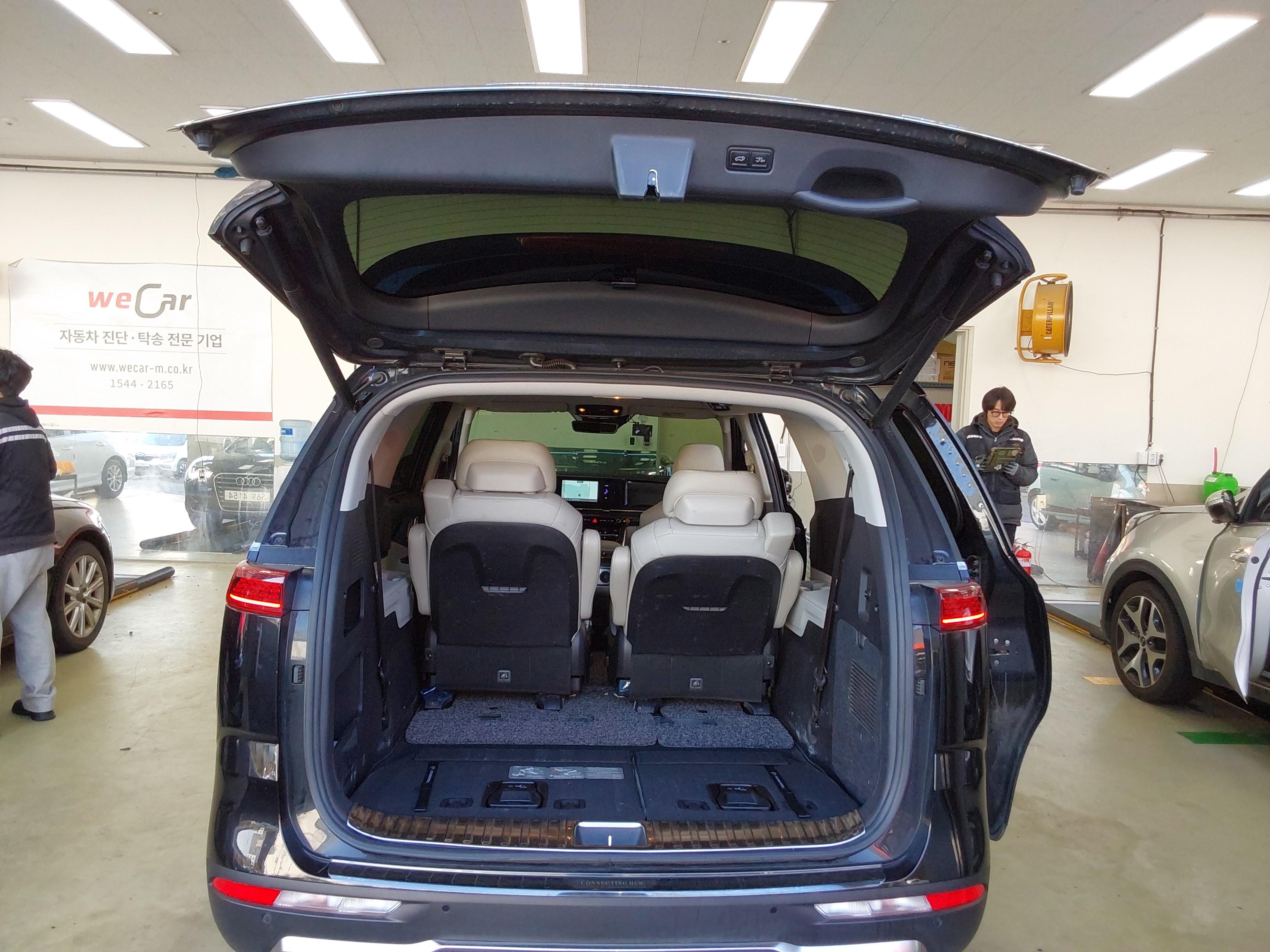 Kia Carnival 2022 - Image 12