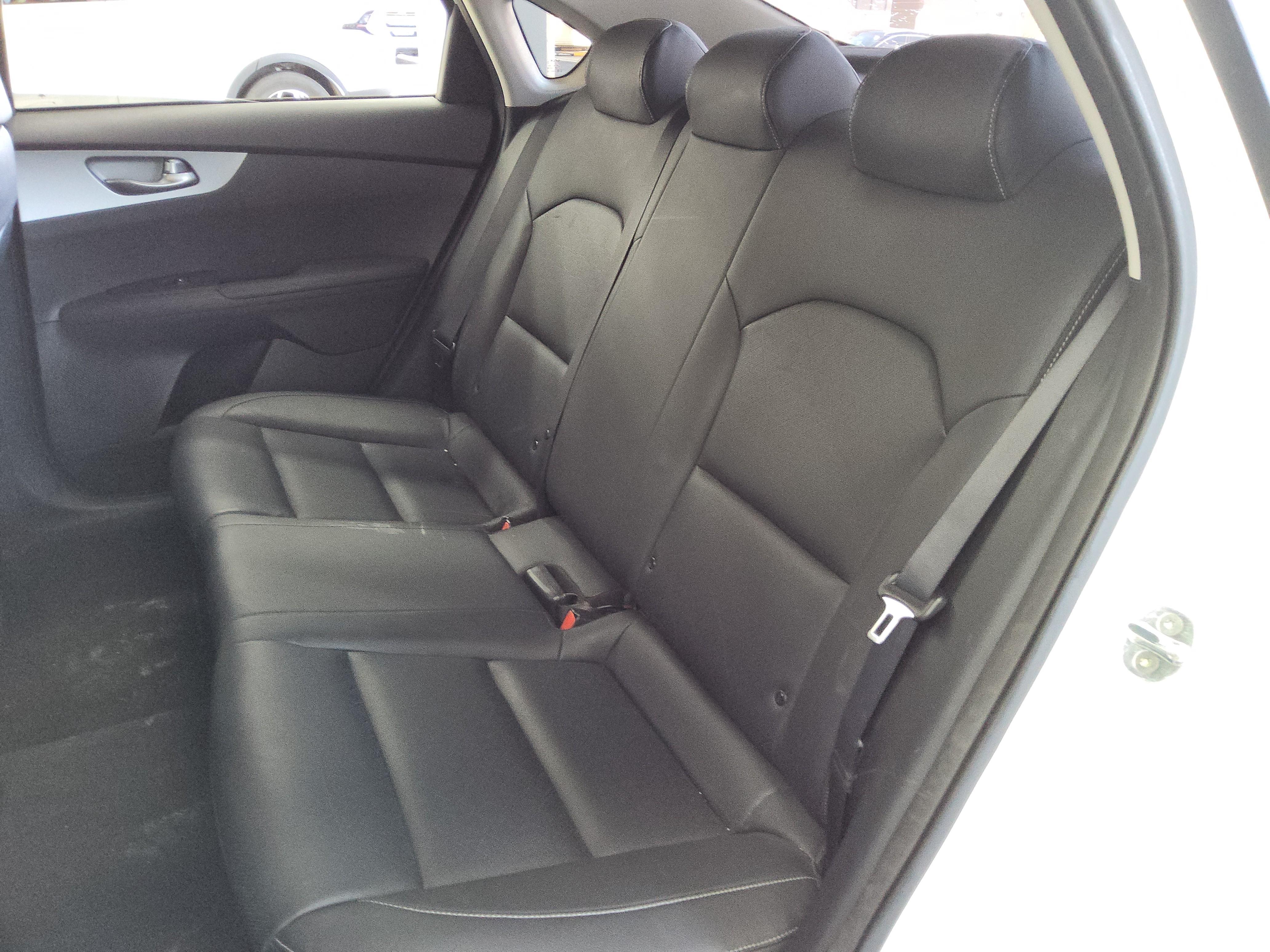 كيا K3 2022 - صورة 12