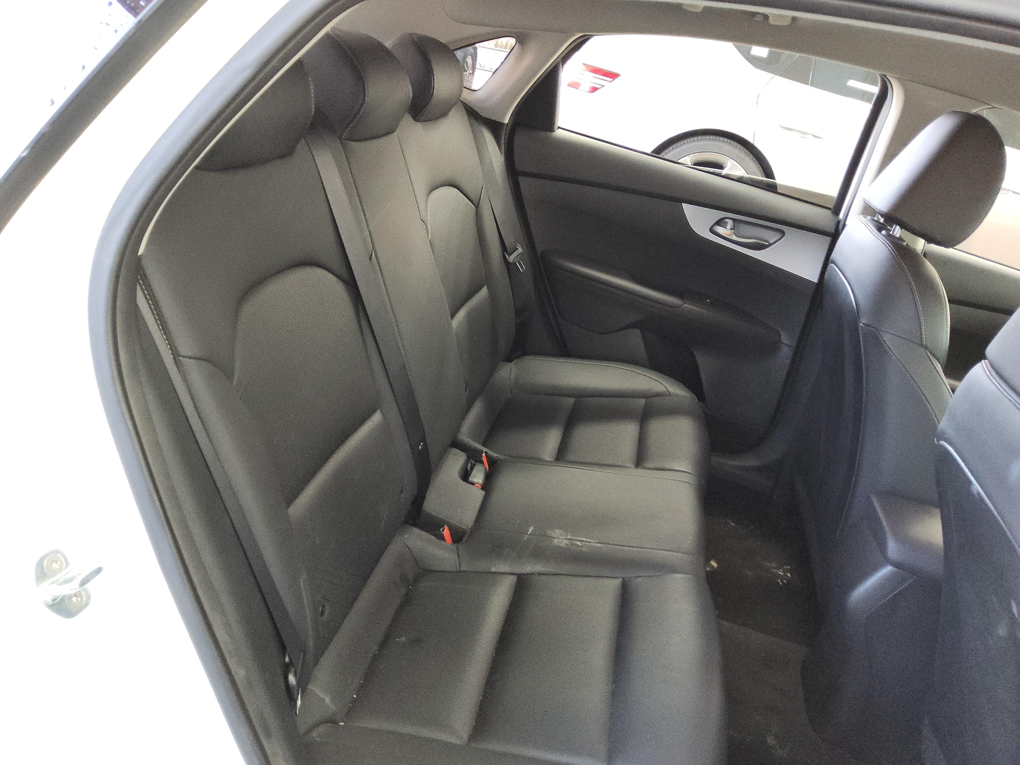 كيا K3 2022 - صورة 13