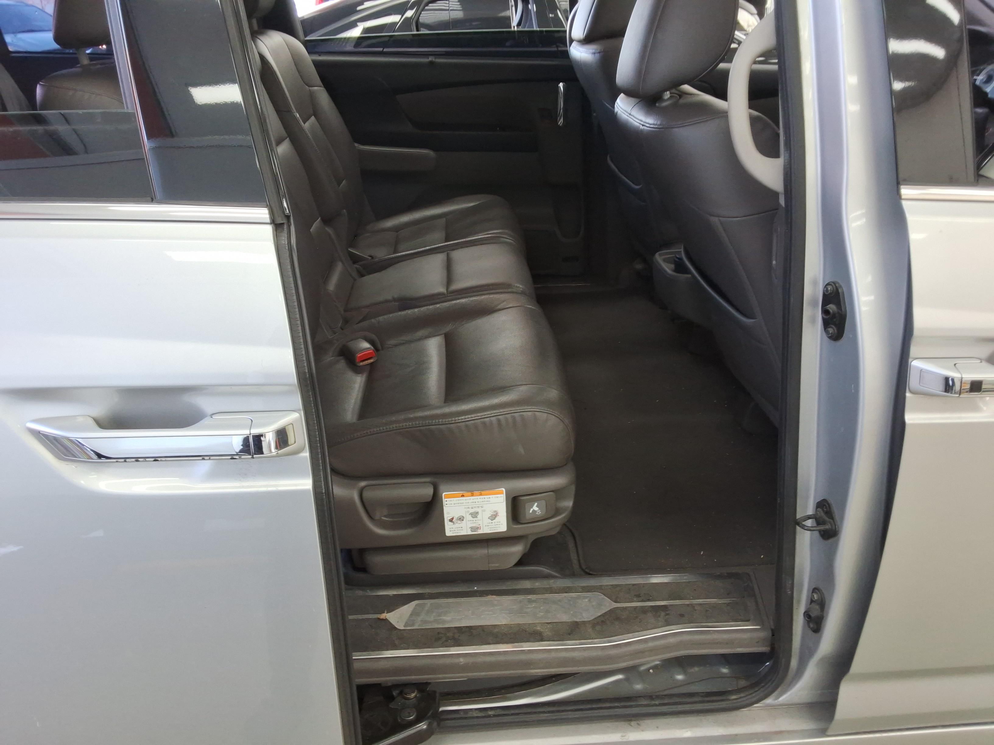 혼다 오딧세이 2014 - 이미지 13