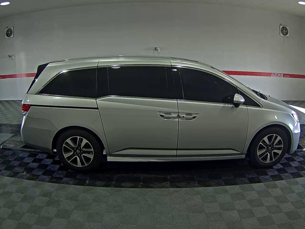 혼다 오딧세이 2014 - 이미지 3