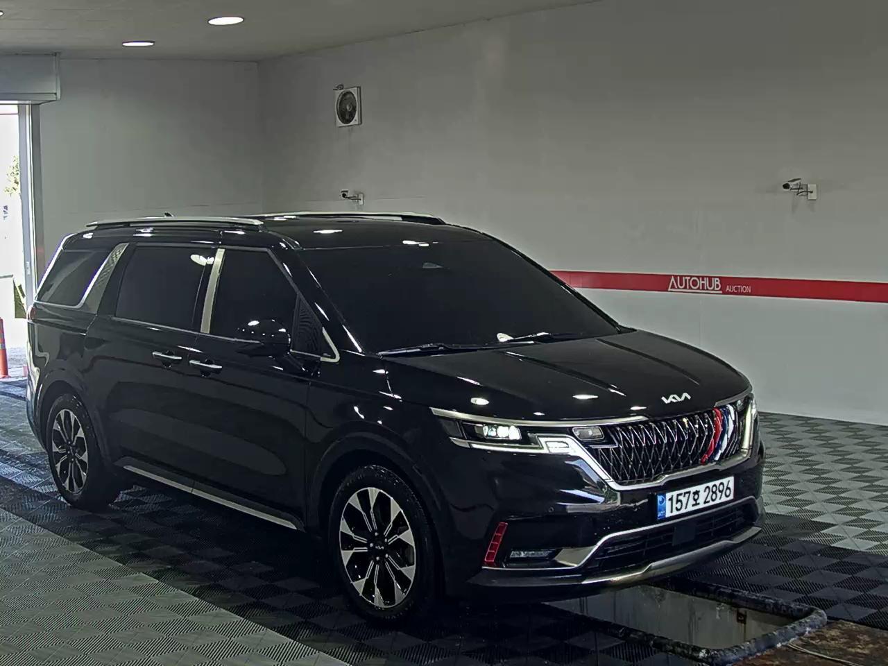 Kia Carnival 2022 - Image 2