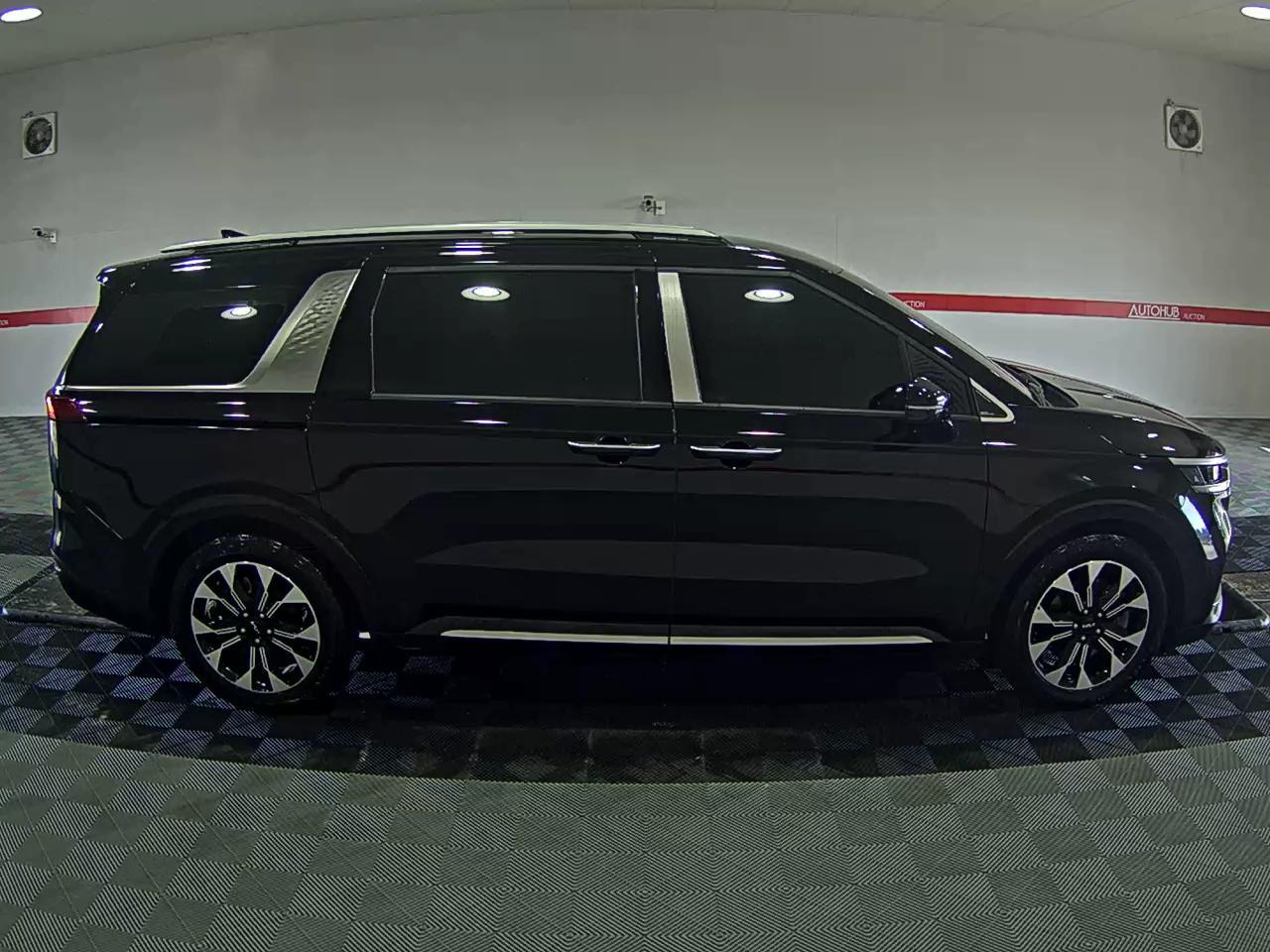 Kia Carnival 2022 - Image 3