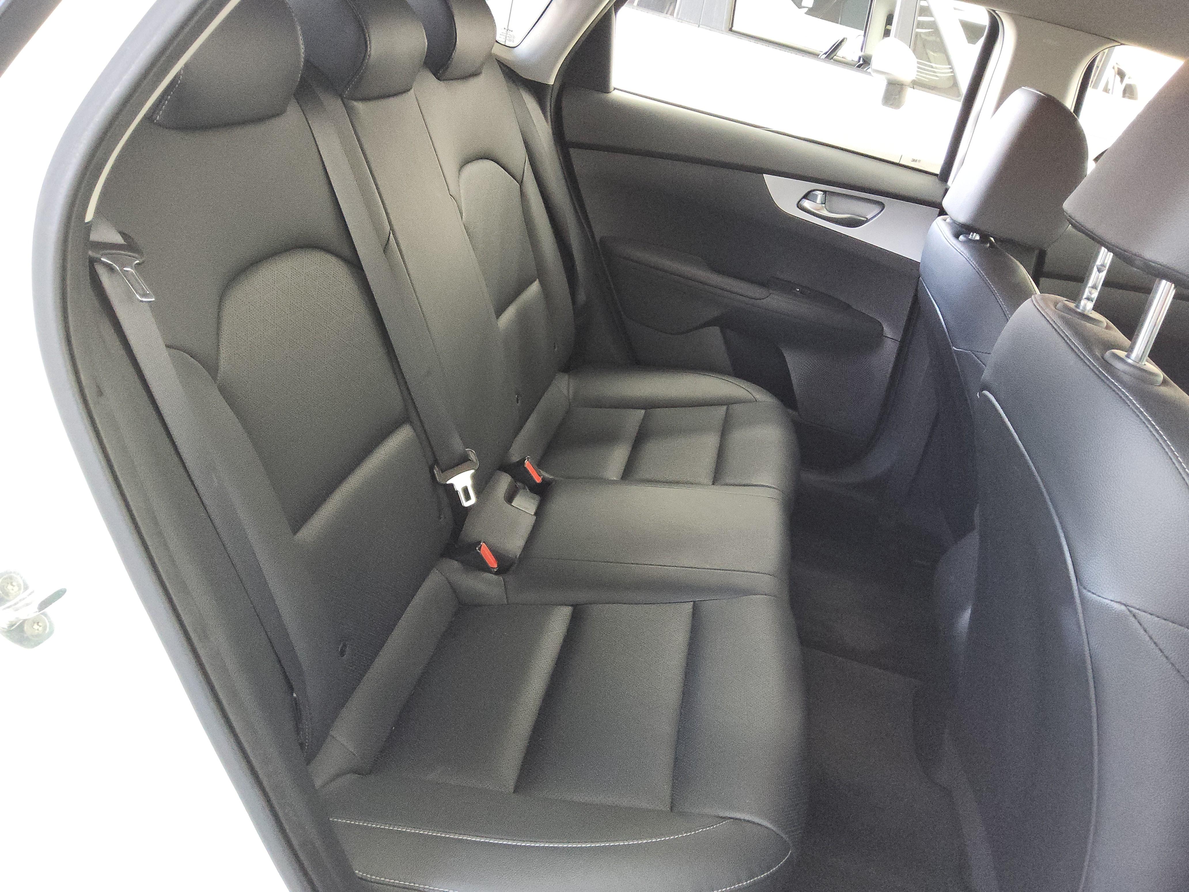 كيا K3 2022 - صورة 13