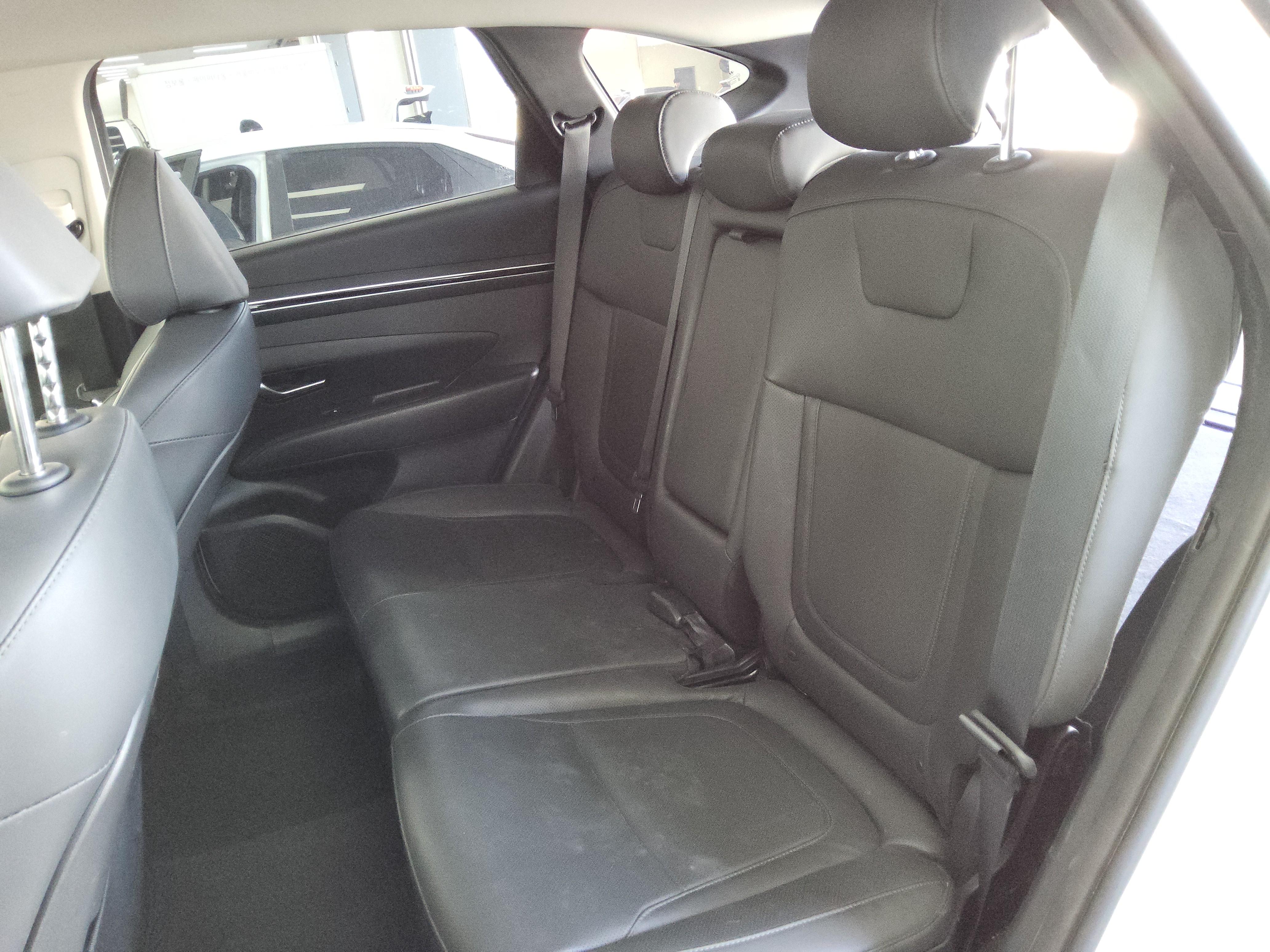 هيونداي توسان 2021 - صورة 12