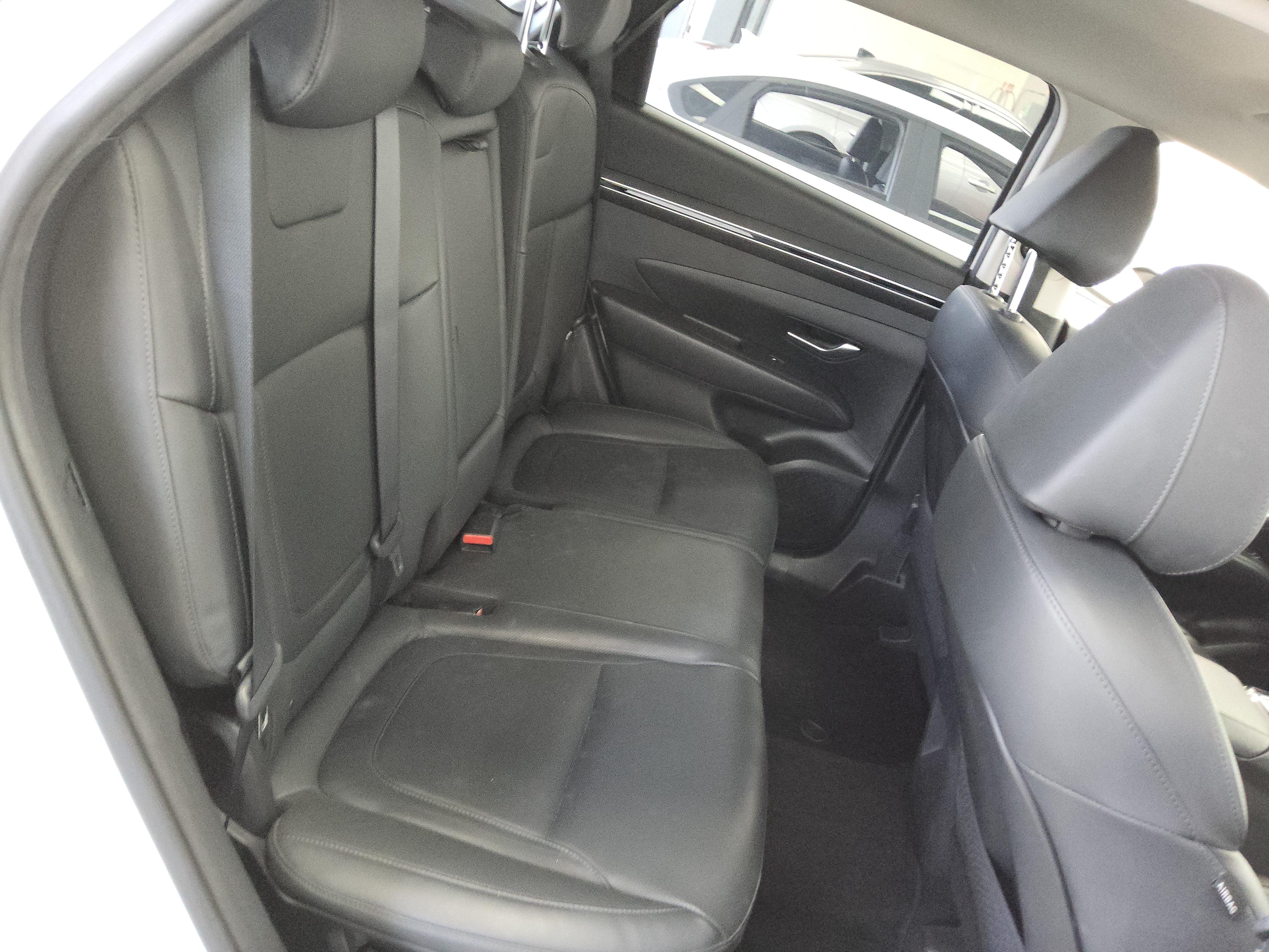 هيونداي توسان 2021 - صورة 13