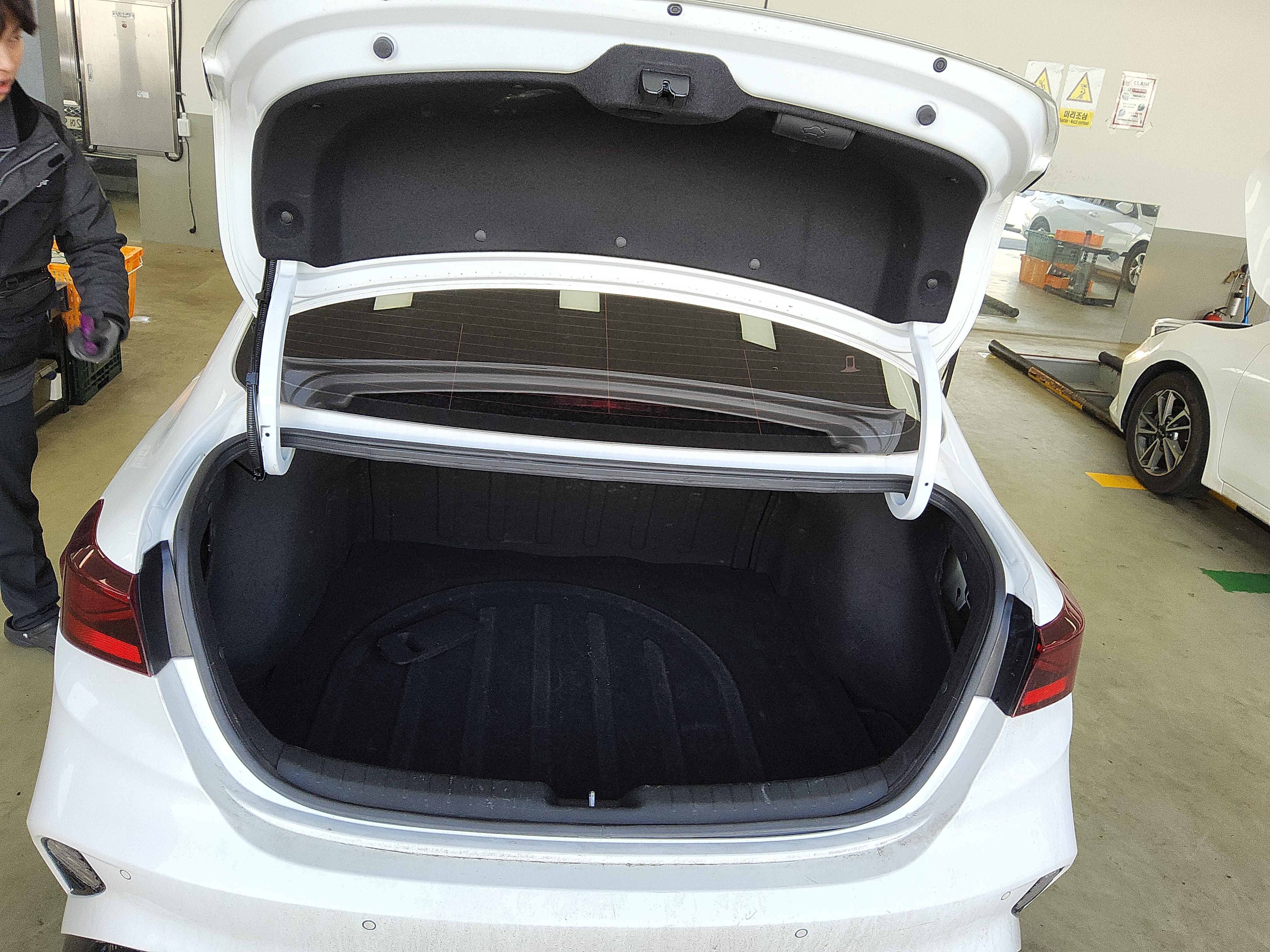 كيا K3 2022 - صورة 15