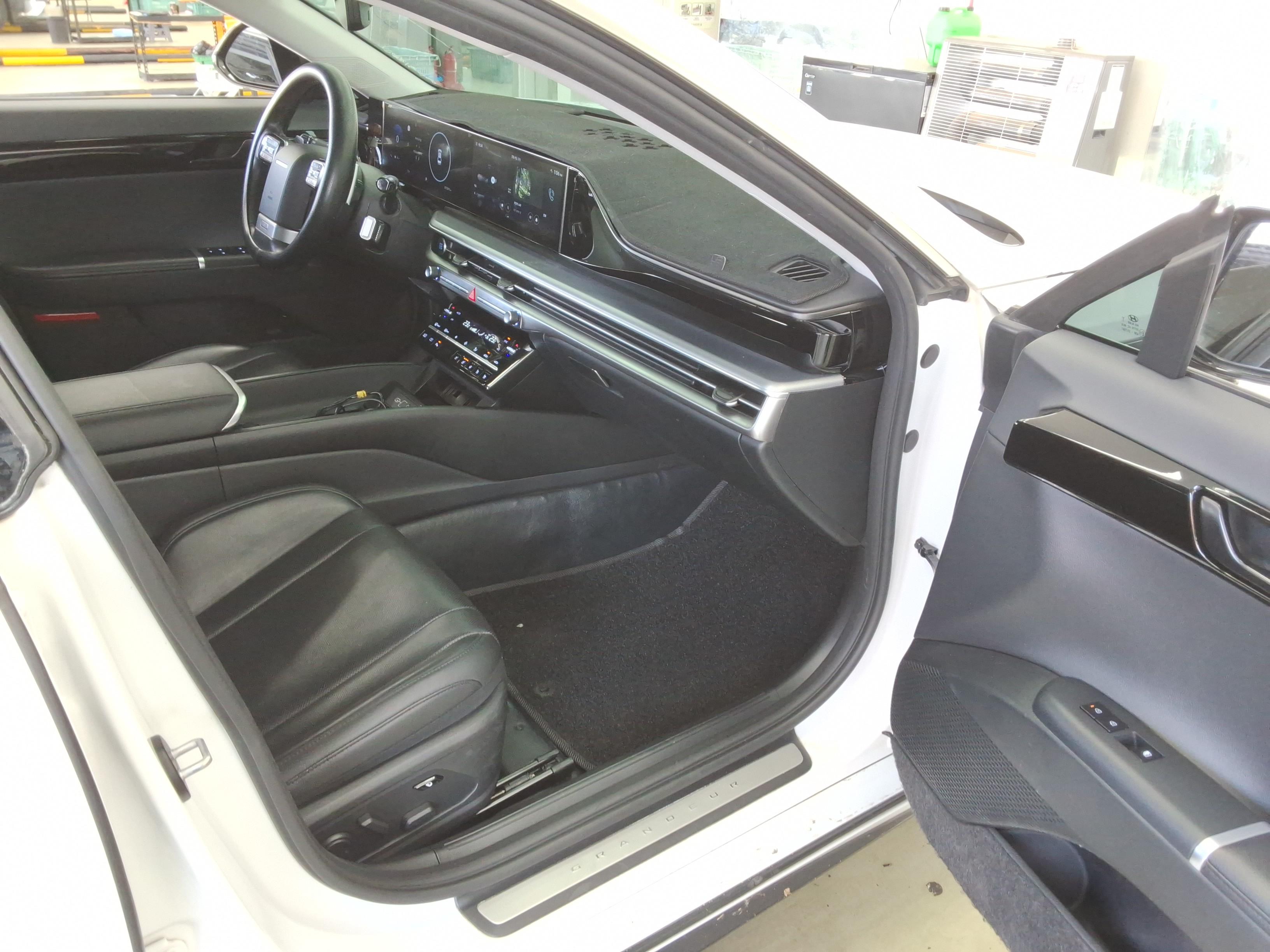 هيونداي جرانجر 2023 - صورة 14