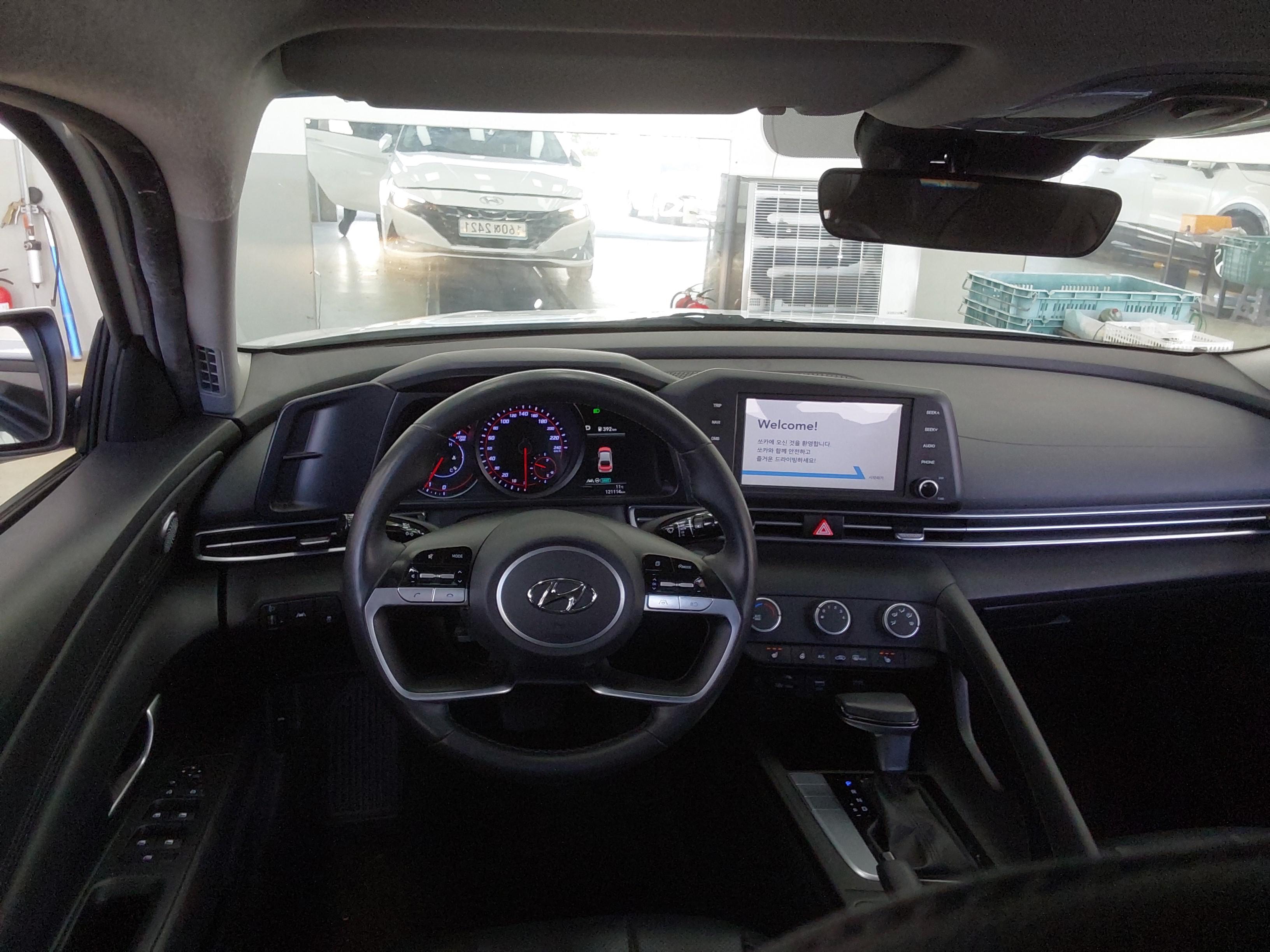 هيونداي إلانترا 2021 - صورة 12