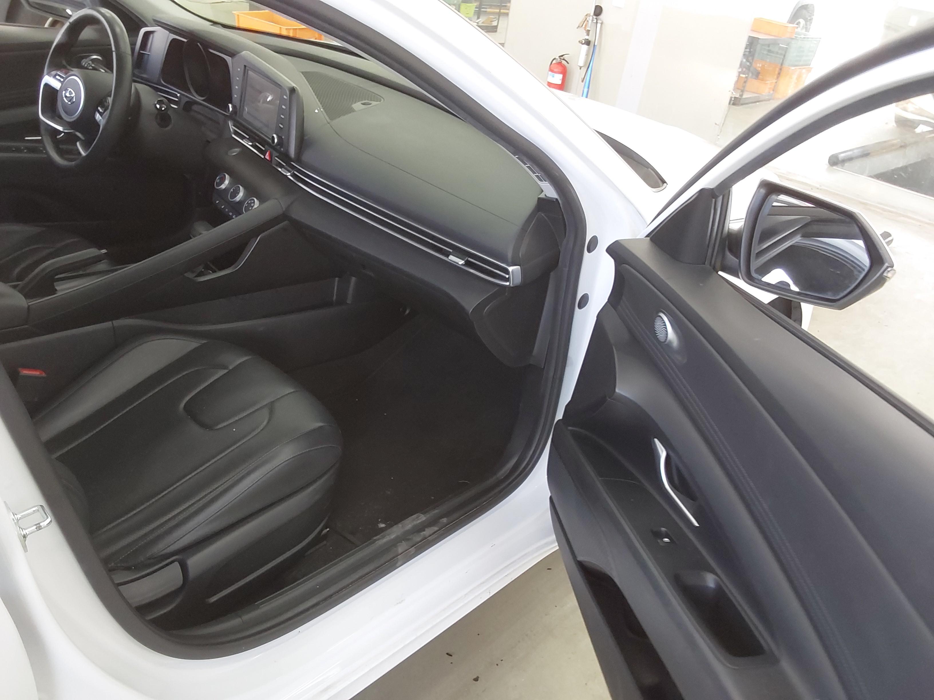 هيونداي إلانترا 2021 - صورة 16