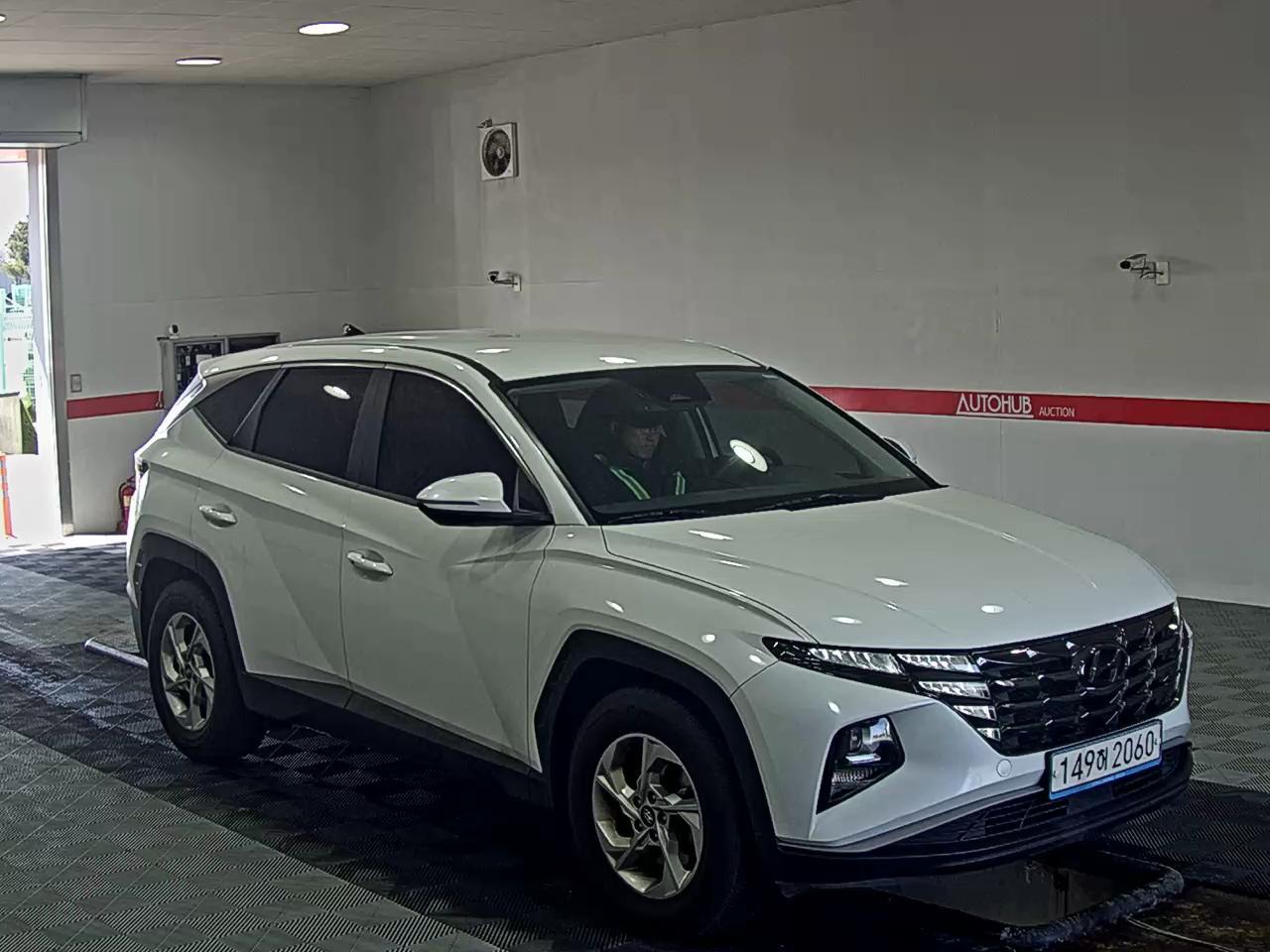 Hyundai Tucson - 2