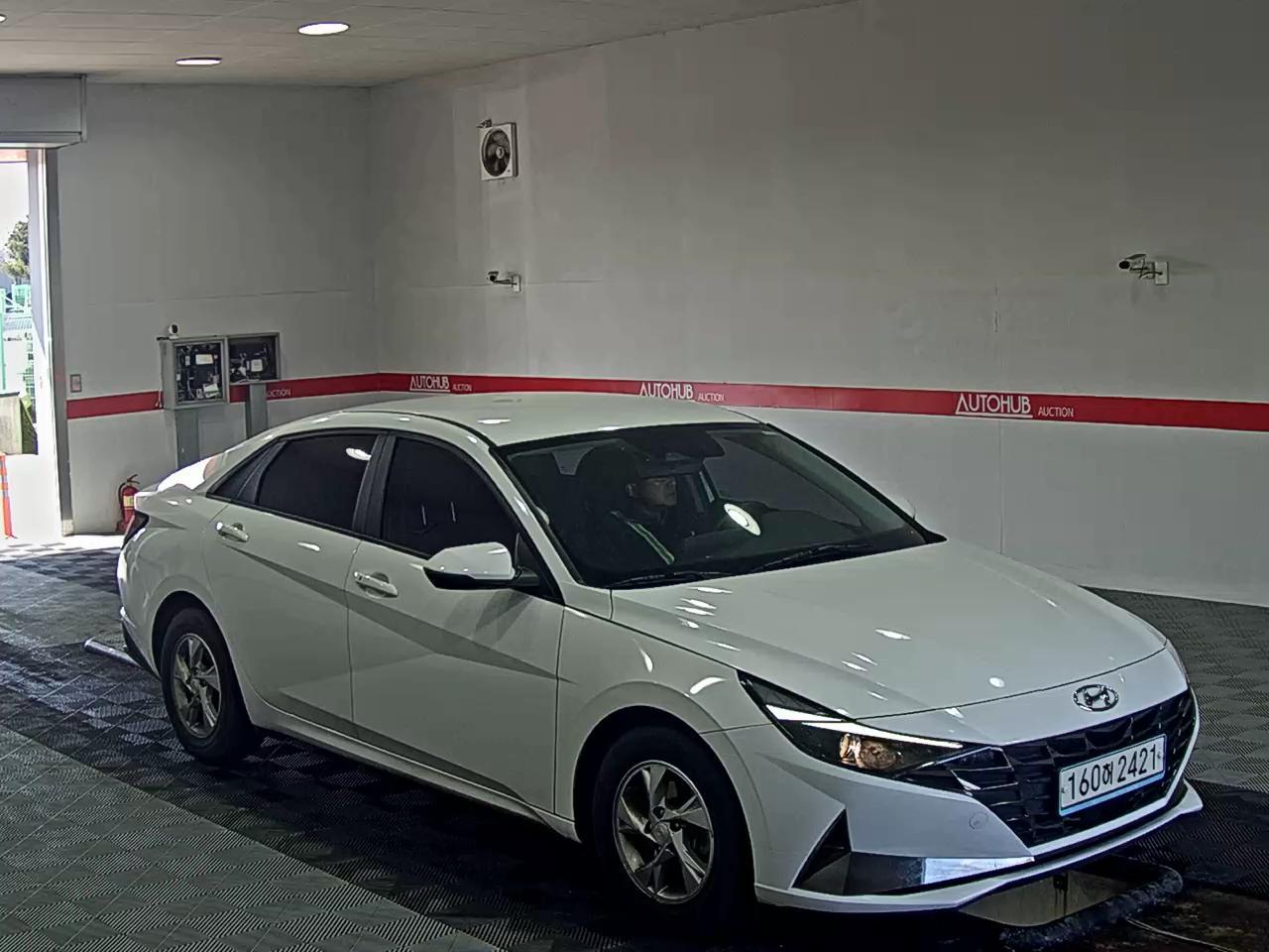 هيونداي إلانترا 2021 - صورة 2