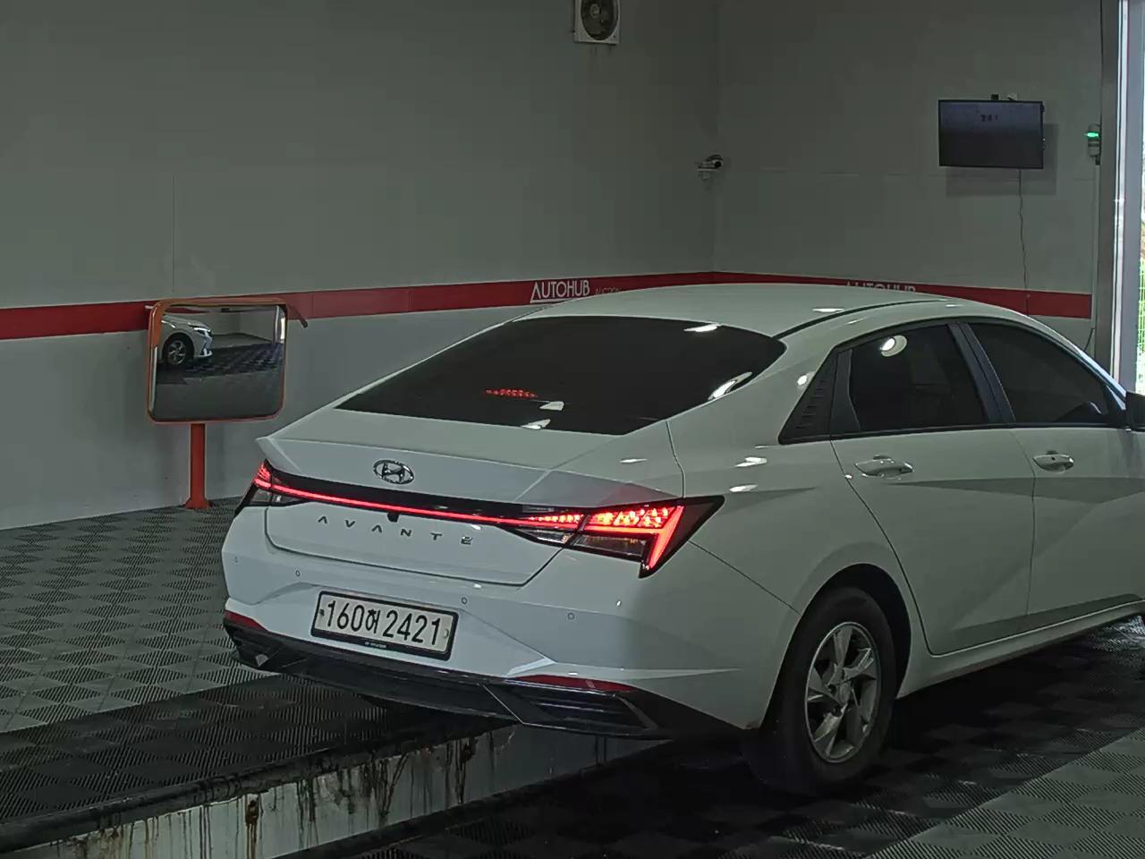 هيونداي إلانترا 2021 - صورة 4