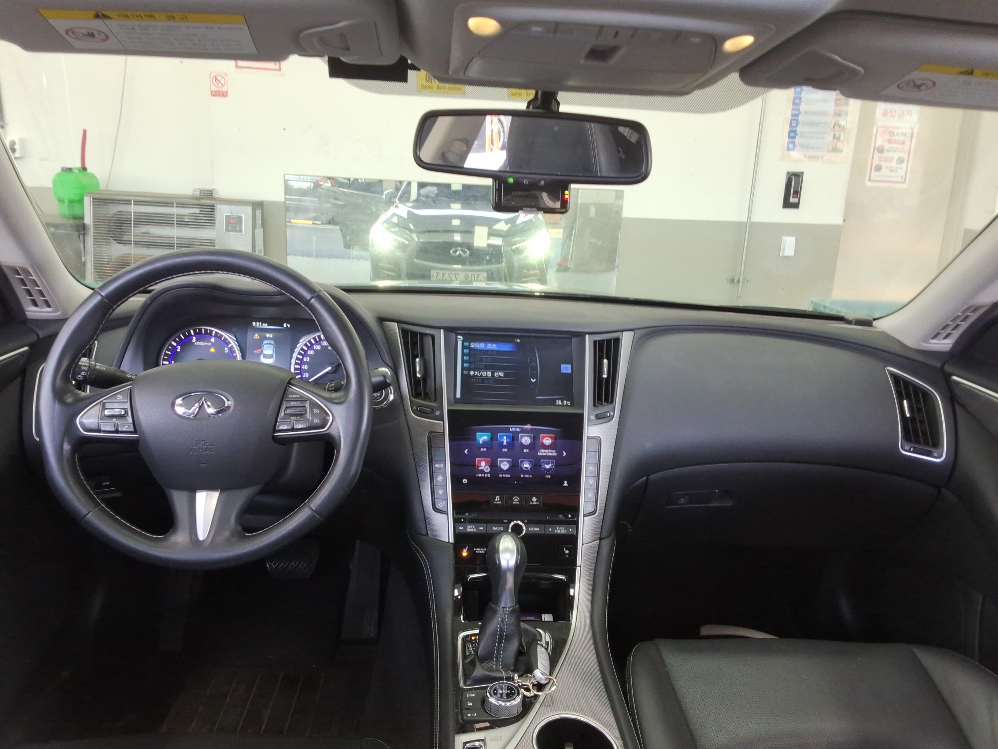 إنفينيتي Q50 - 11