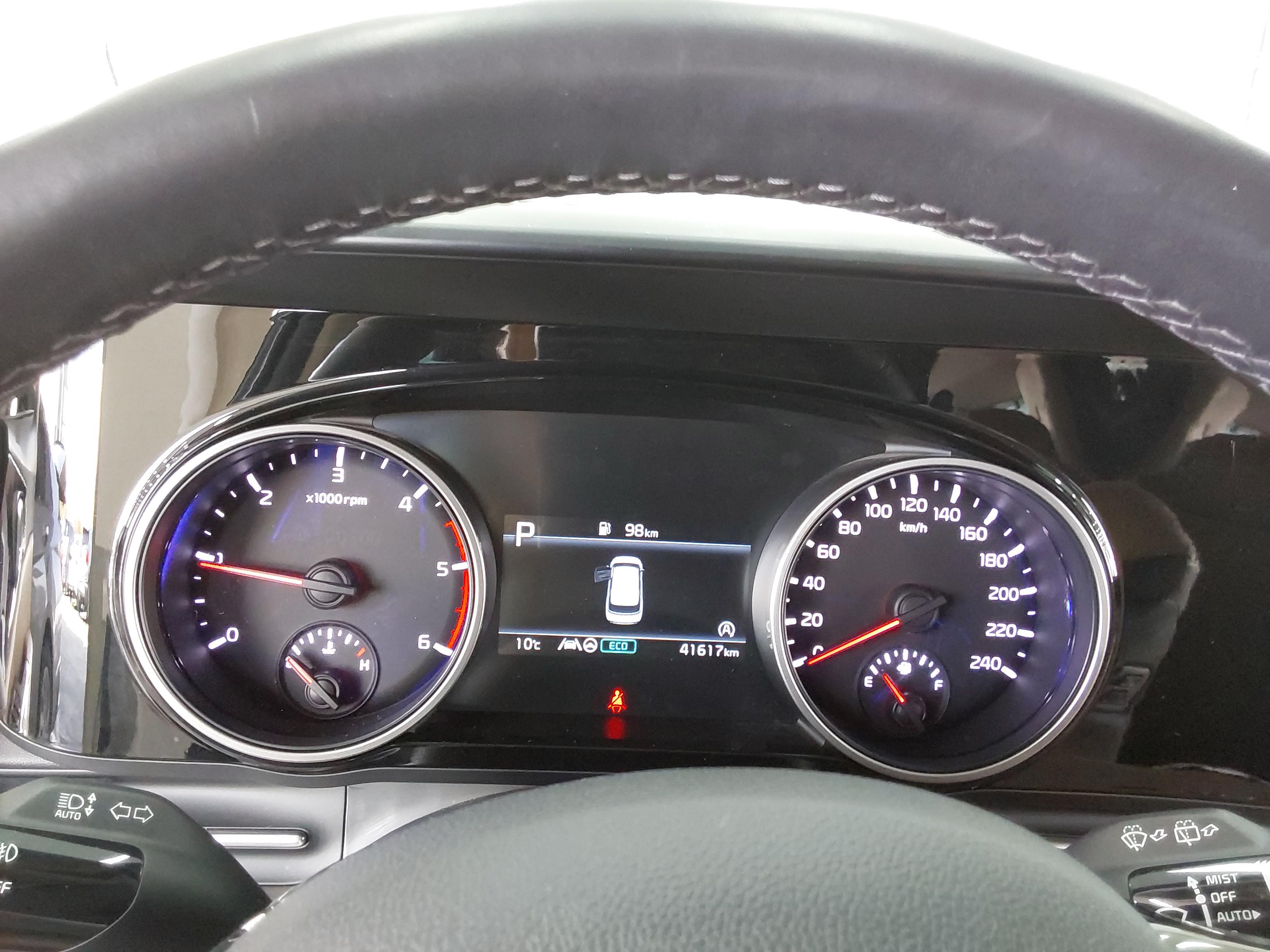 كيا كارنيفال 2023 - صورة 10