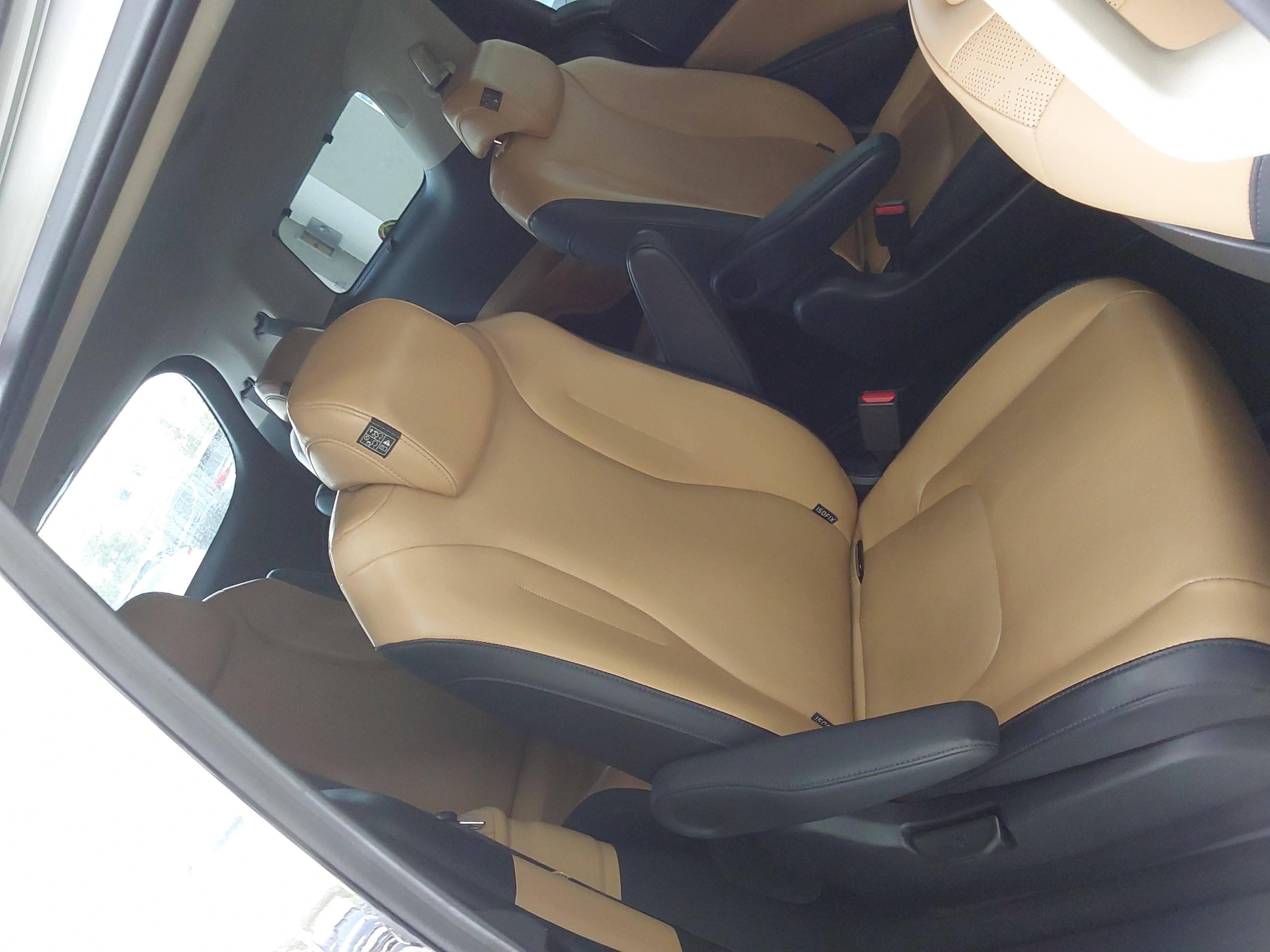 كيا كارنيفال 2023 - صورة 15