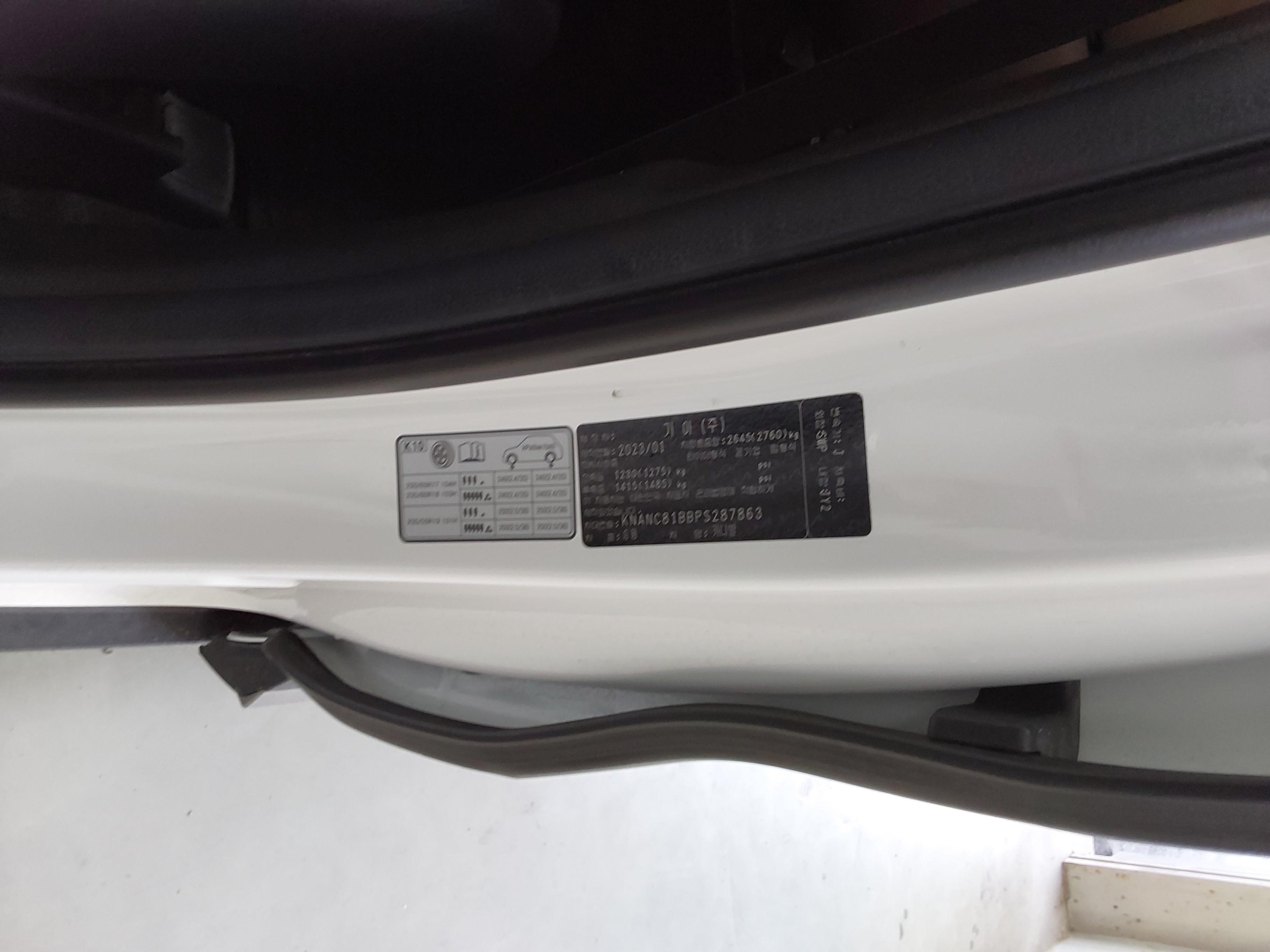 كيا كارنيفال 2023 - صورة 21