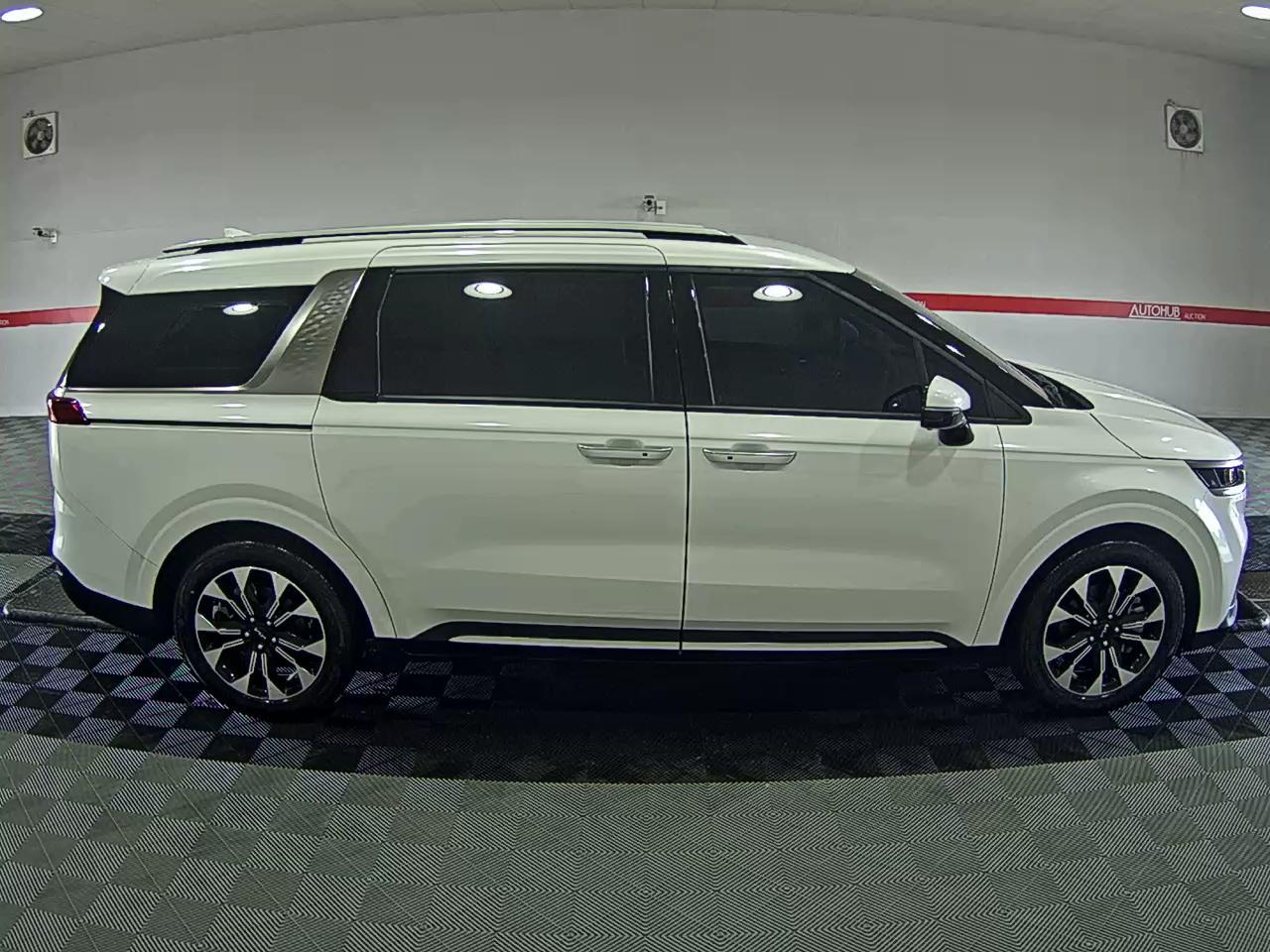 كيا كارنيفال 2023 - صورة 3