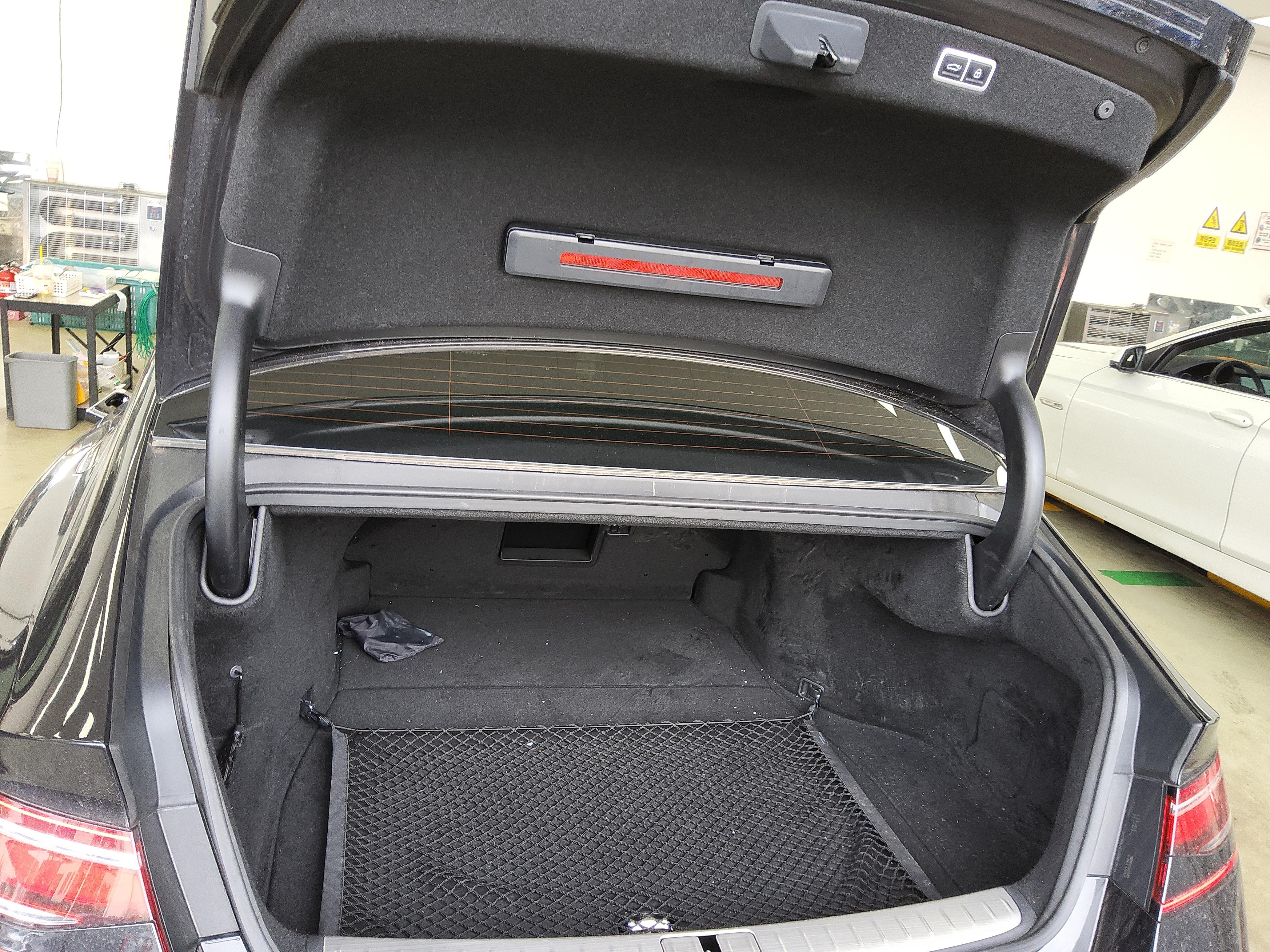 Genesis G90 2023 - Image 12