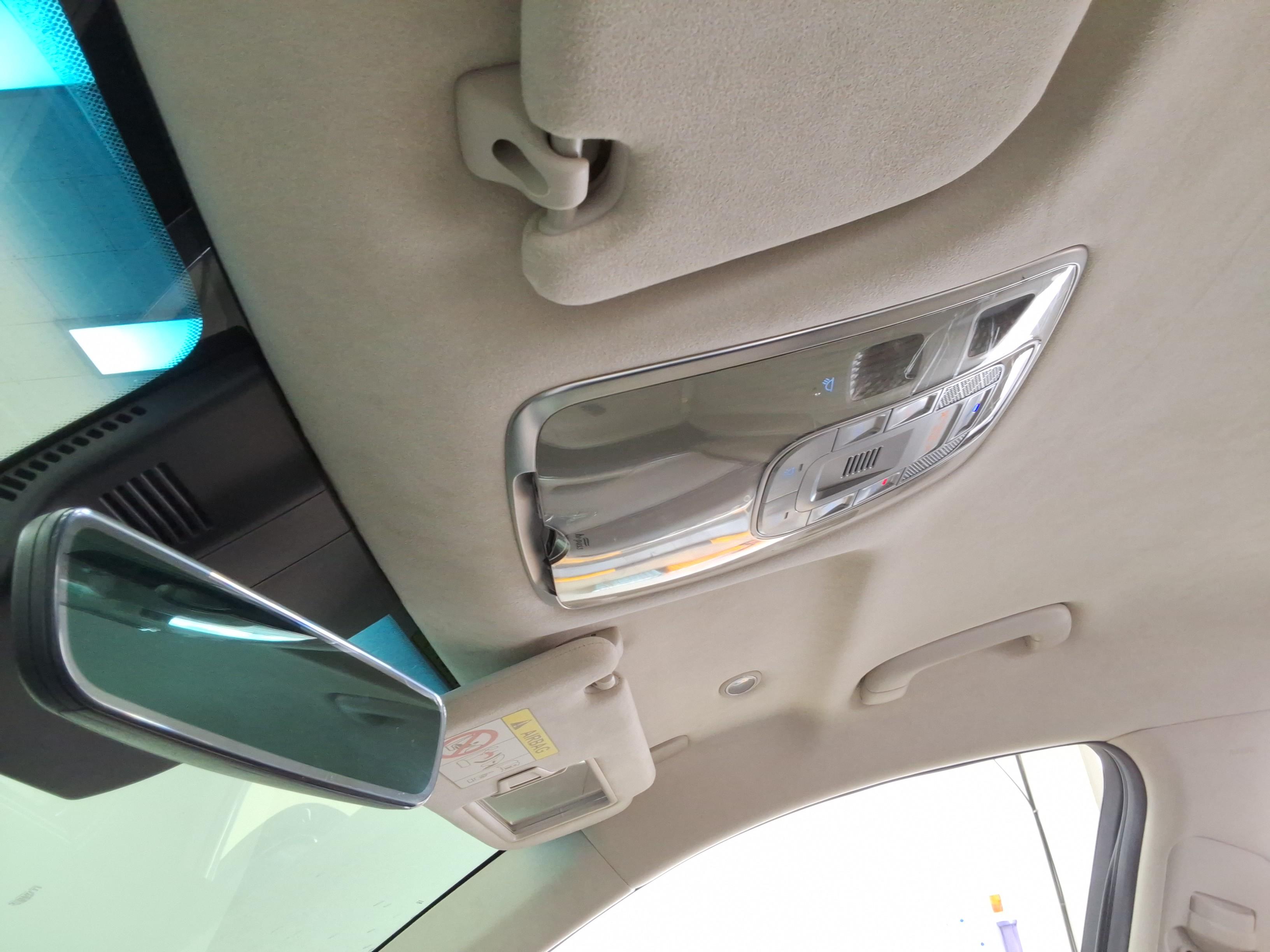 جينيسيس GV70 2021 - صورة 18