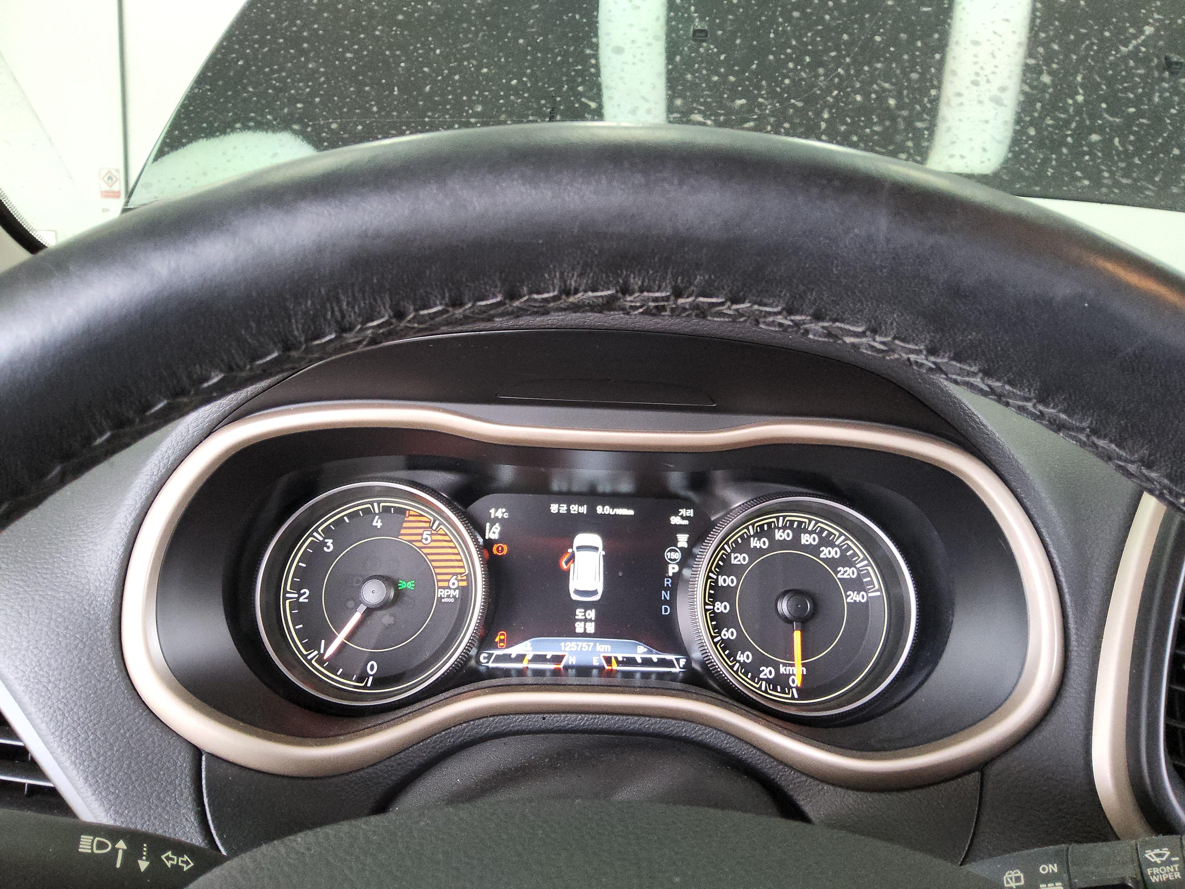 Jeep Cherokee - 9