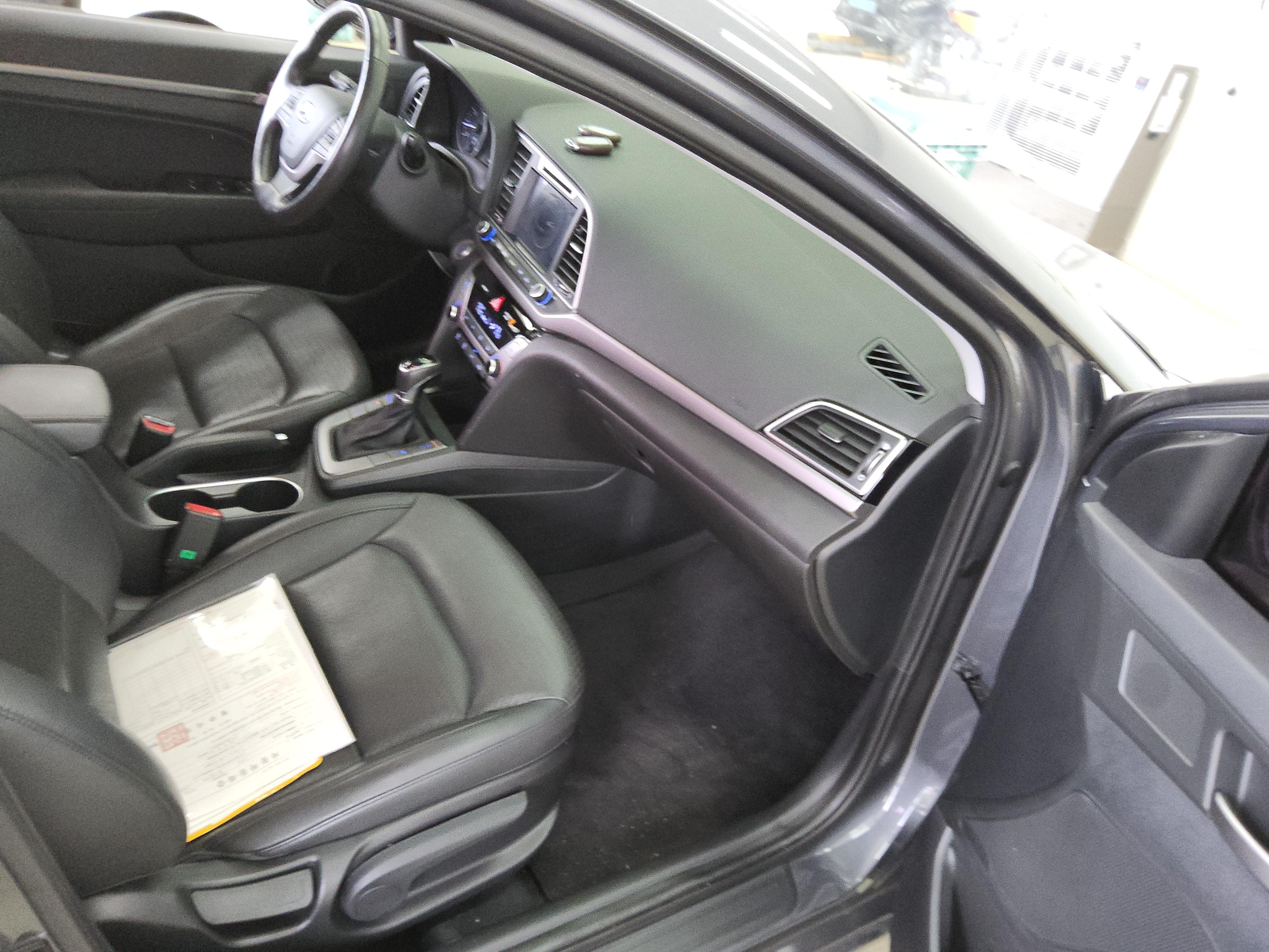 현대자동차 아반떼 2016 - 이미지 14