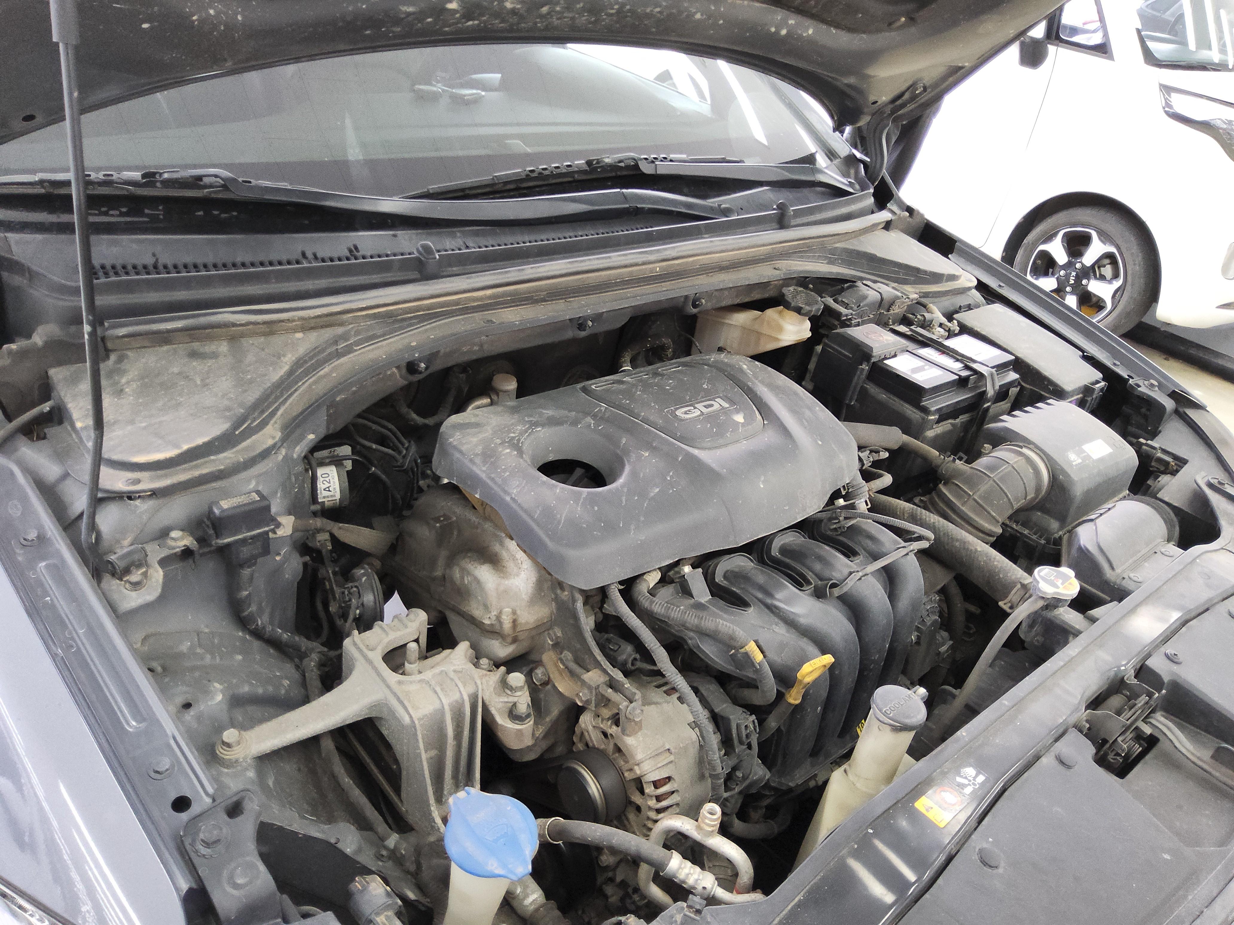 현대자동차 아반떼 2016 - 이미지 18